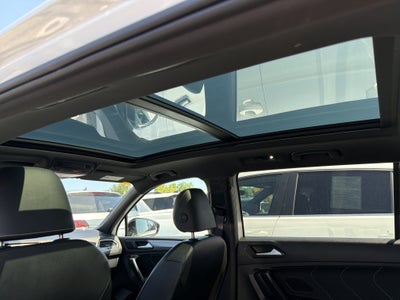 2024 Volkswagen Tiguan 2.0T SE R-Line Black 4MOTION