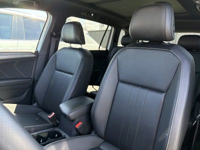 2024 Volkswagen Tiguan 2.0T SE R-Line Black 4MOTION