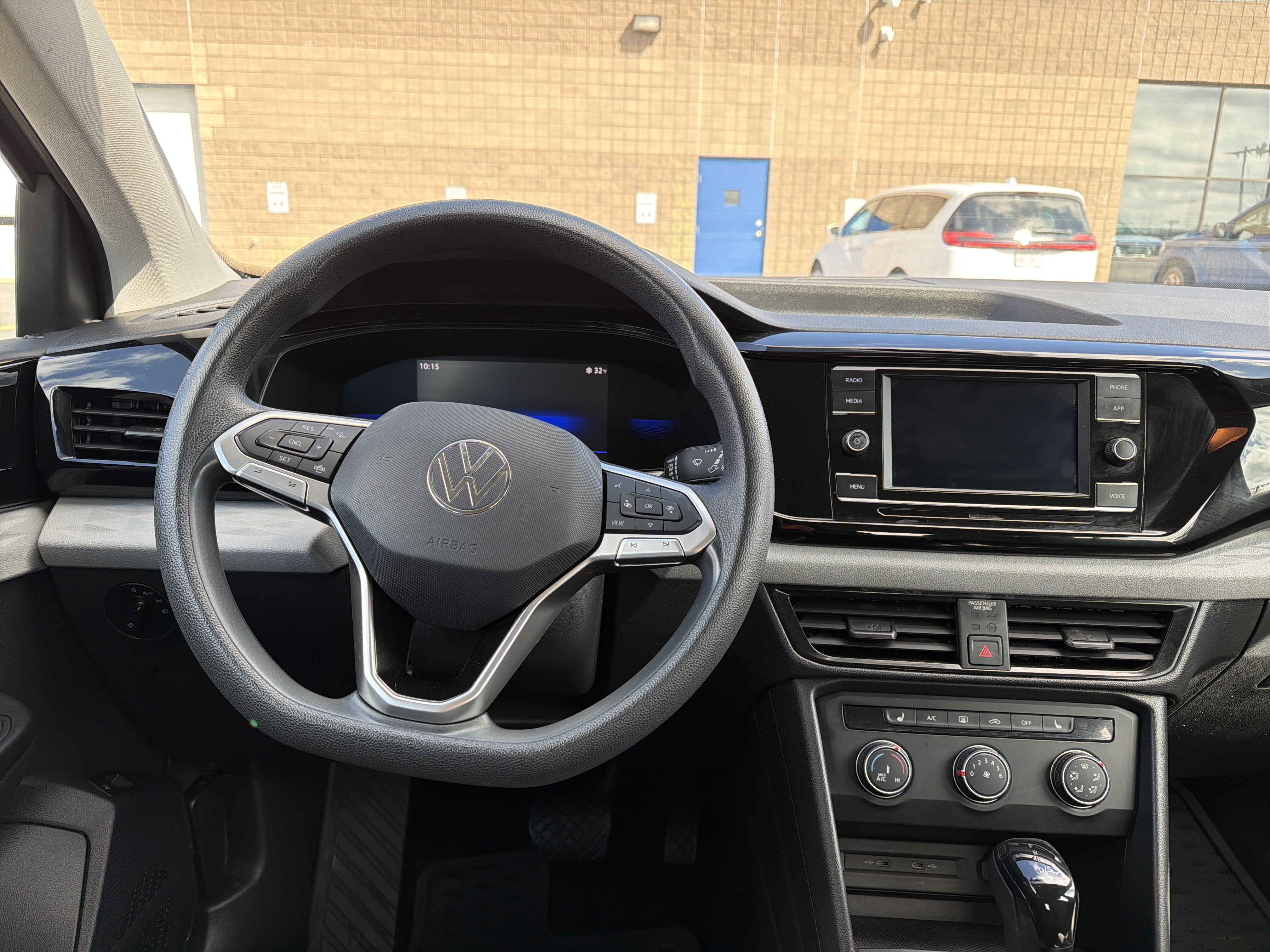 2022 Volkswagen Taos S 4MOTION