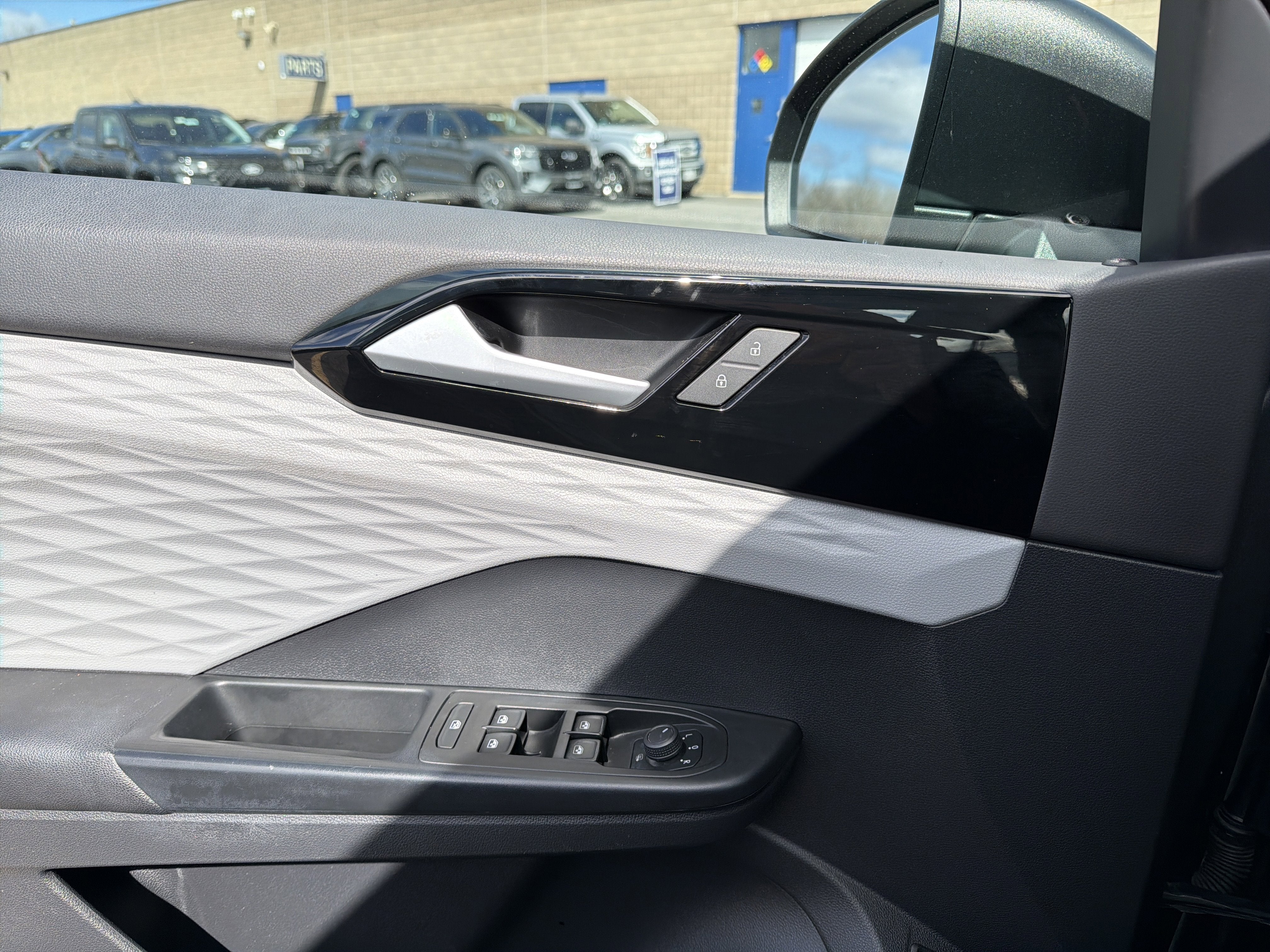 2022 Volkswagen Taos S 4MOTION