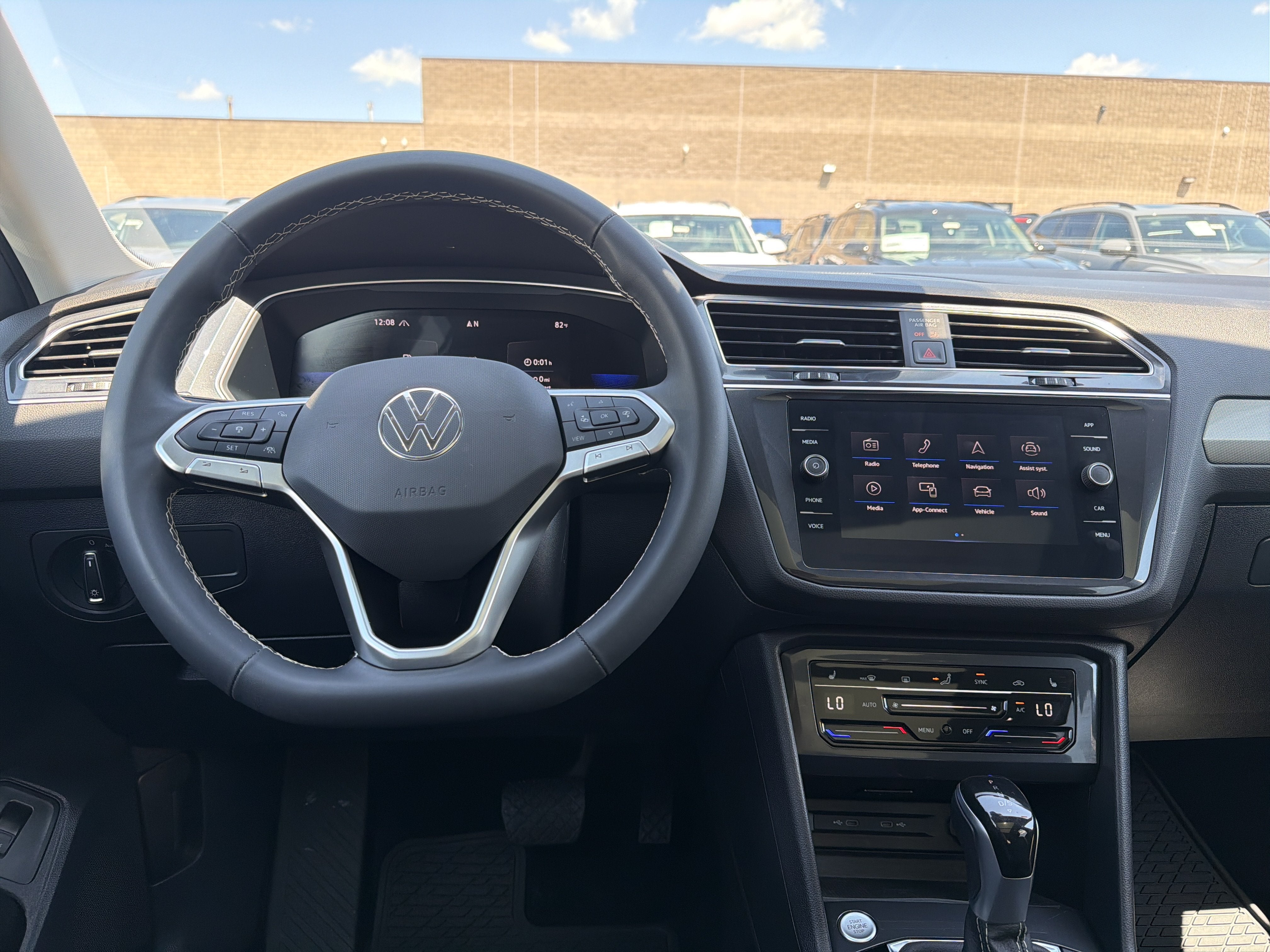 2024 Volkswagen Tiguan SE