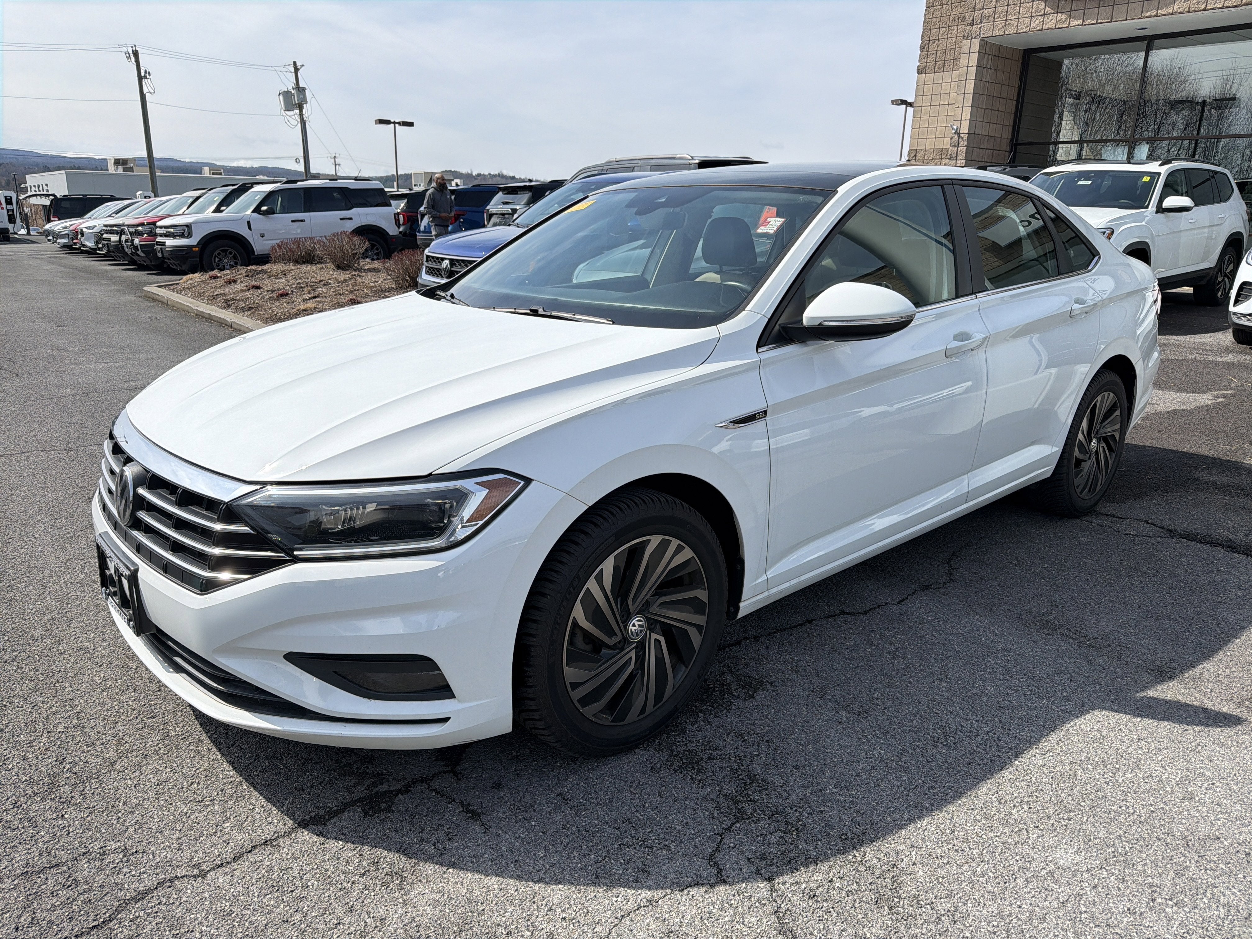 2019 Volkswagen Jetta SEL Premium