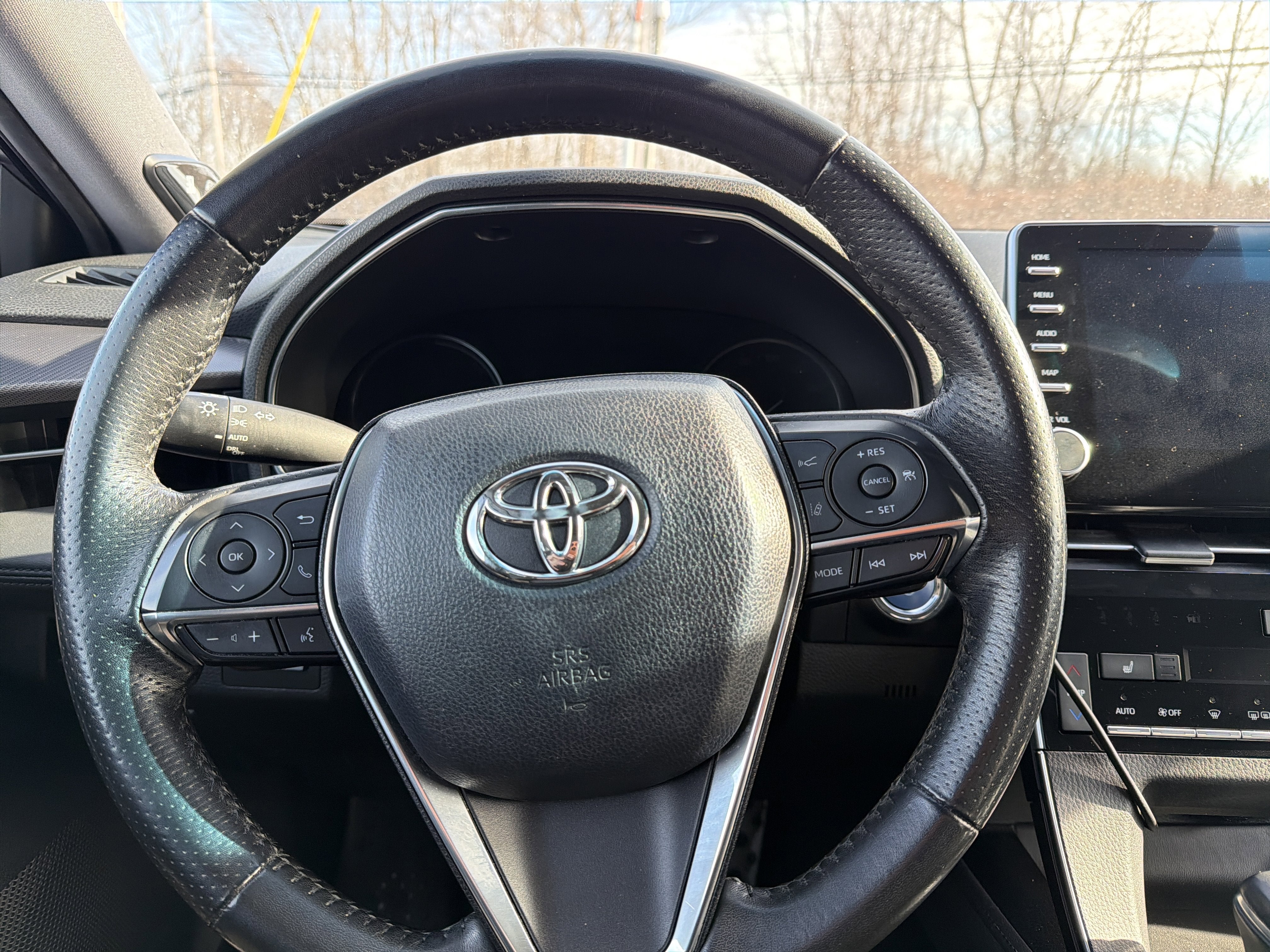 2019 Toyota Avalon XSE Hybrid
