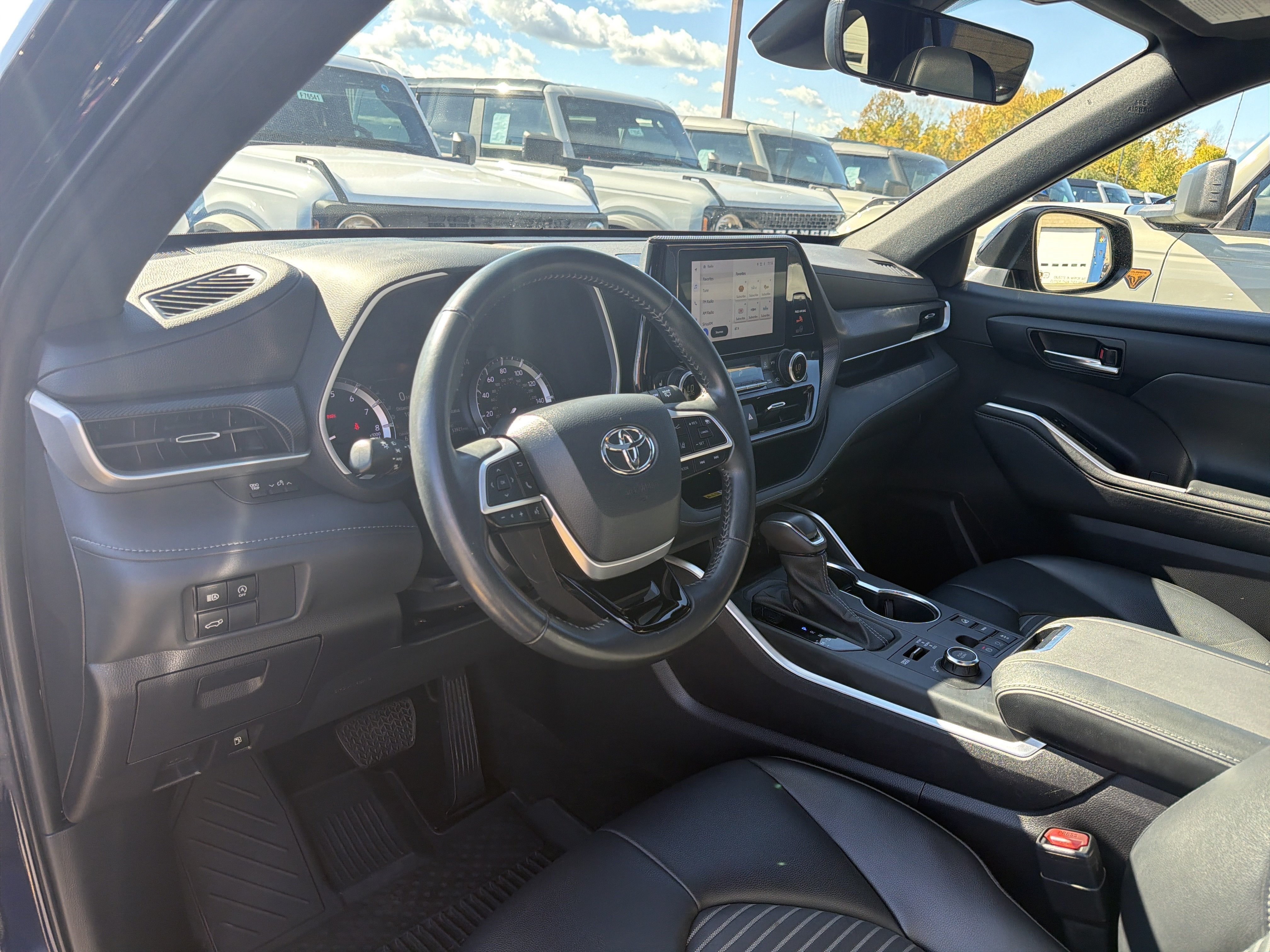 2023 Toyota Highlander XSE
