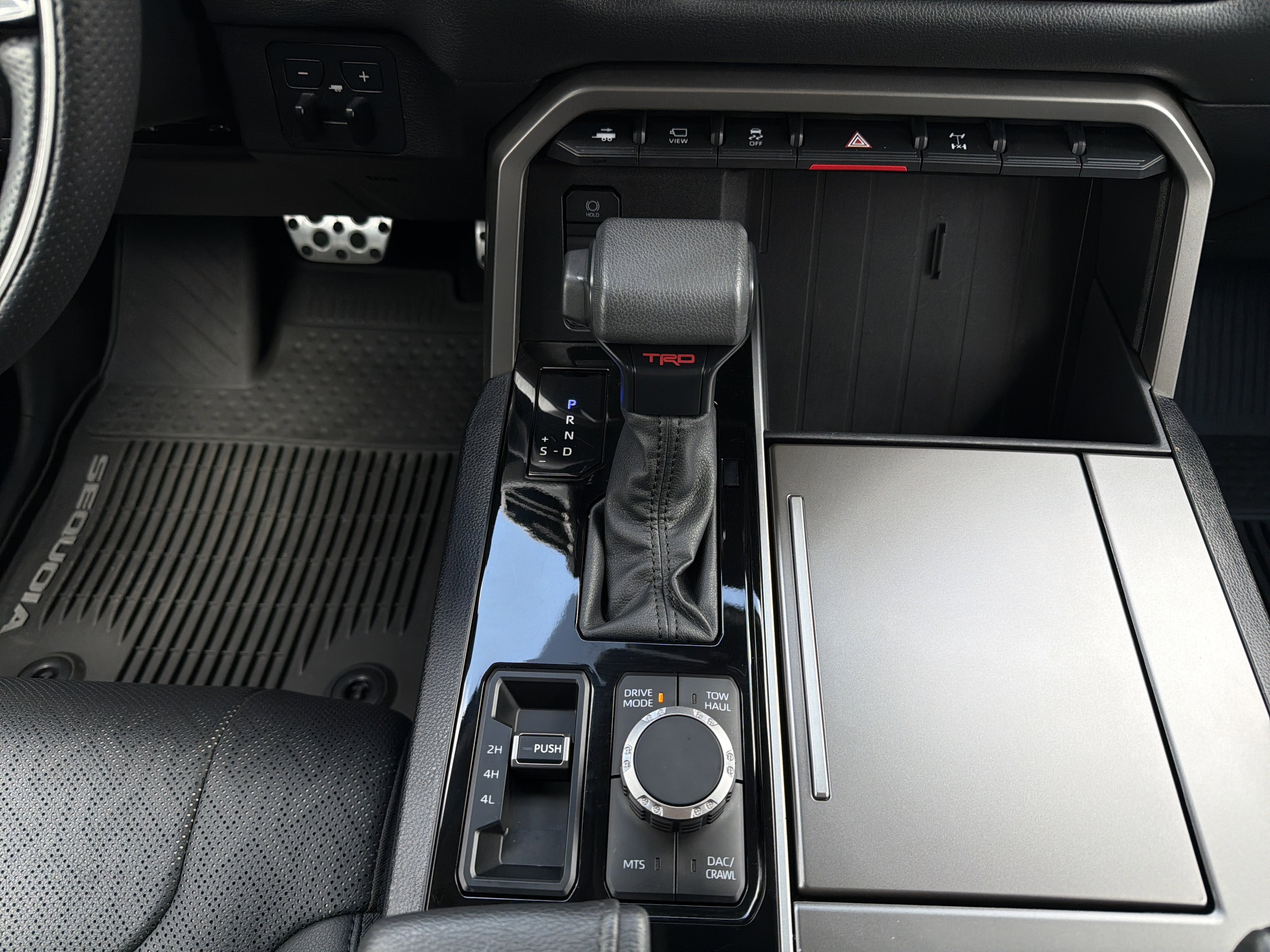 2023 Toyota Sequoia SR5