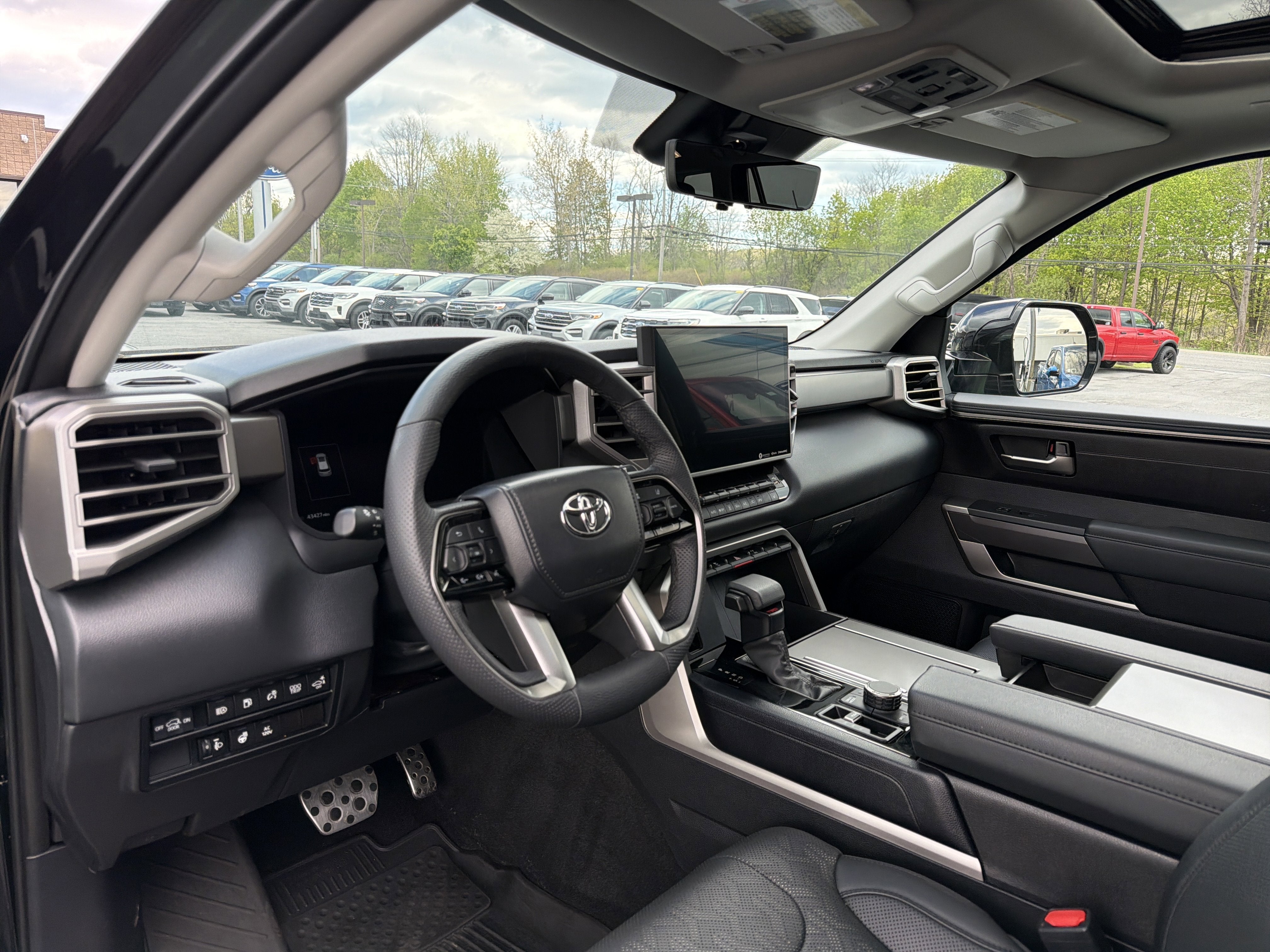 2023 Toyota Sequoia SR5