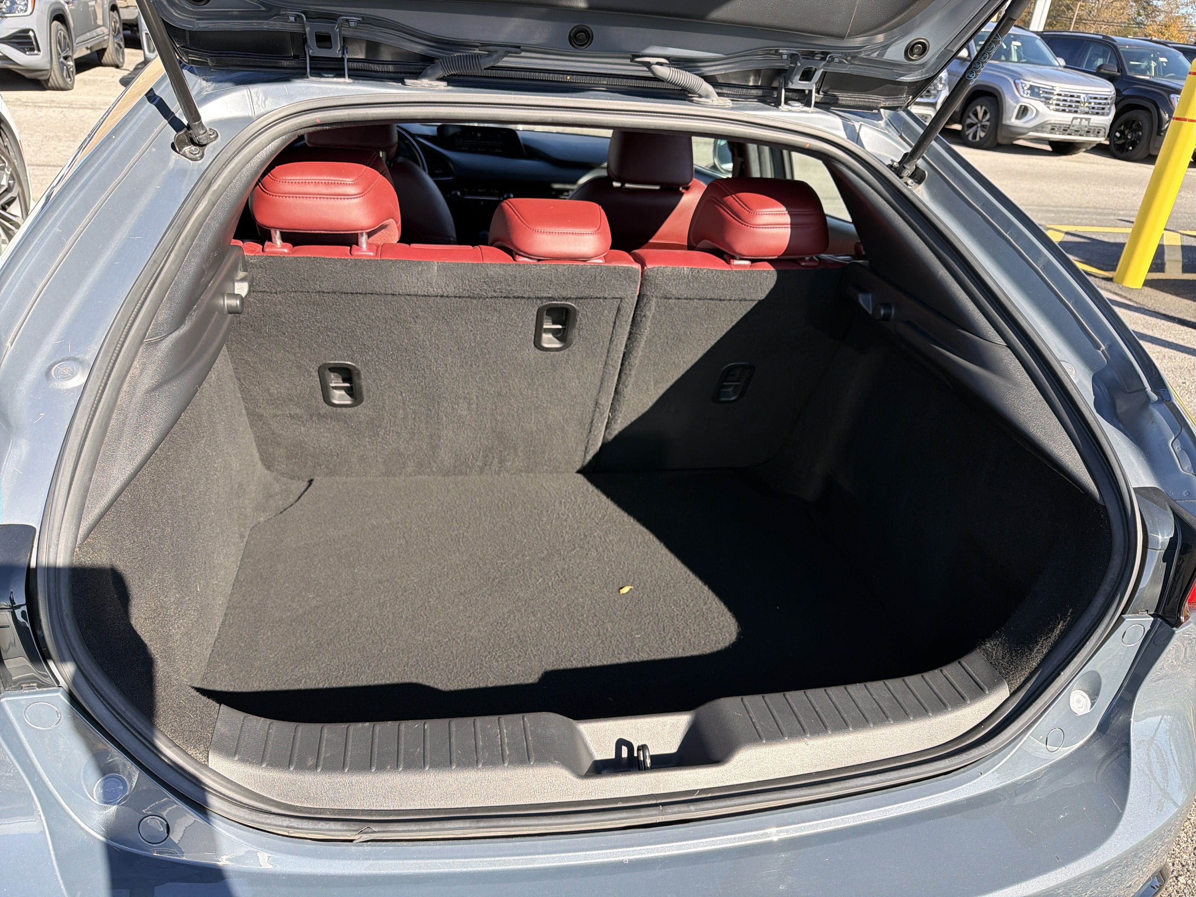 2022 Mazda Mazda3 Hatchback Carbon Edition