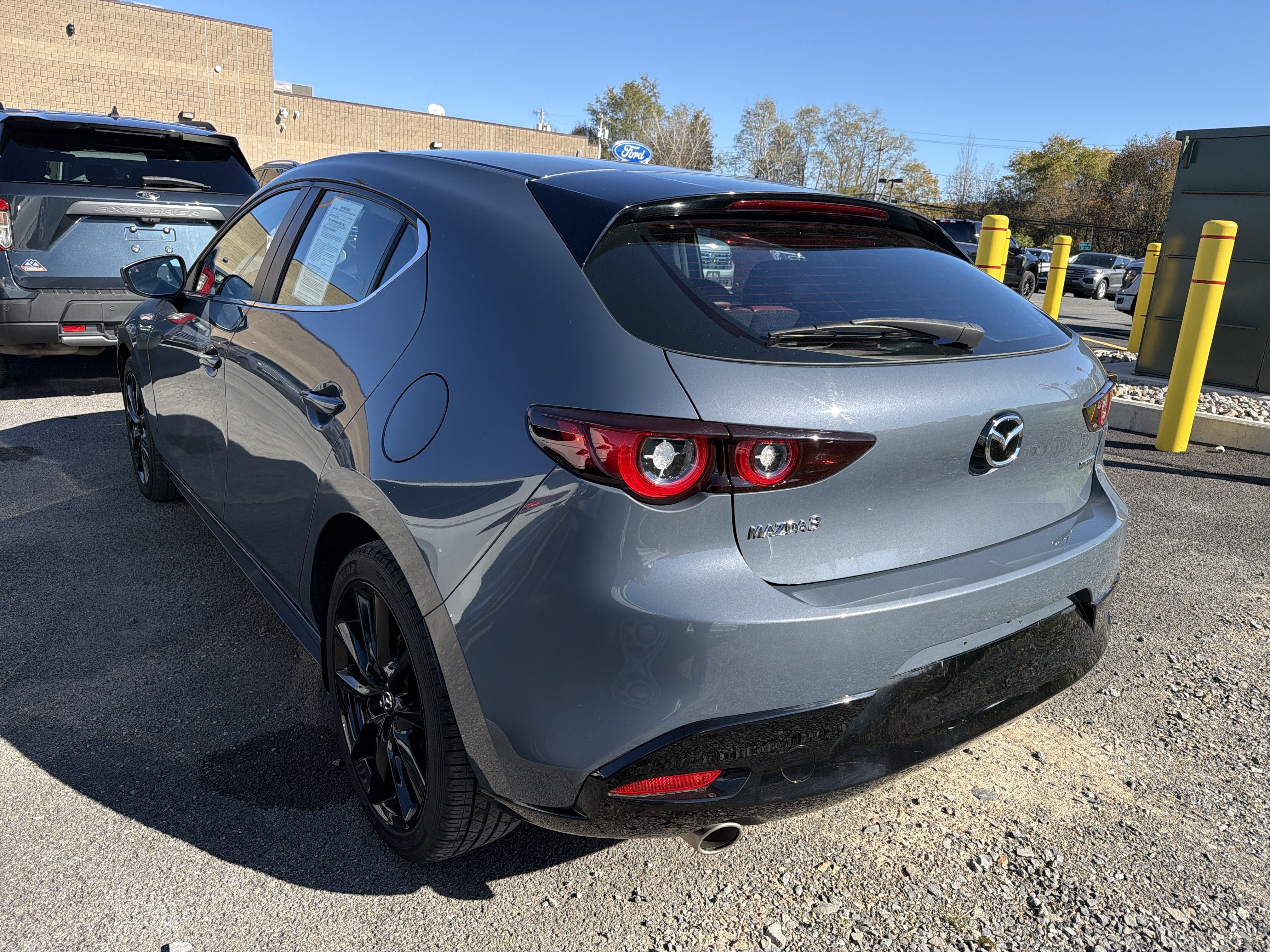 2022 Mazda Mazda3 Hatchback Carbon Edition