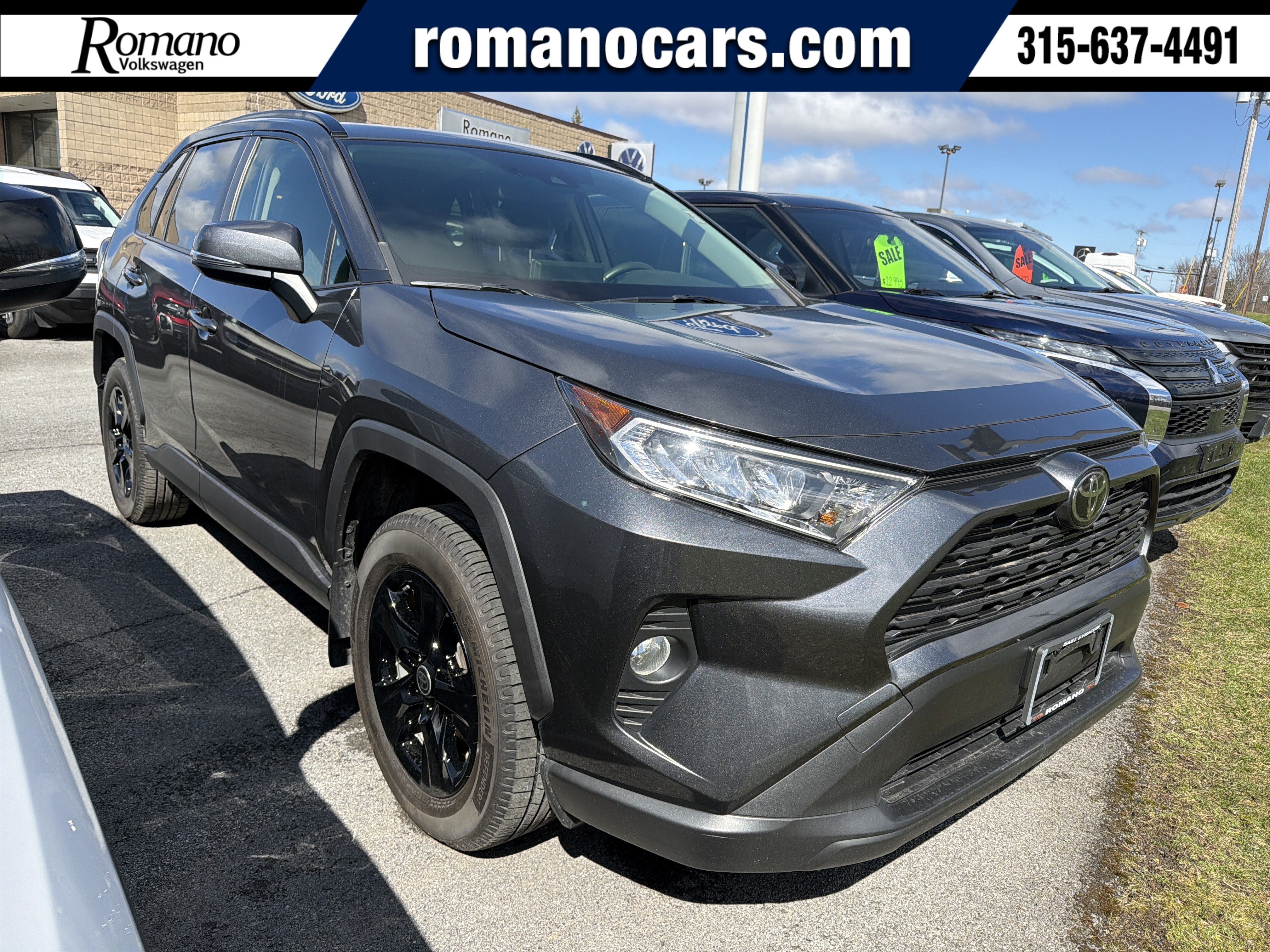 2020 Toyota RAV4 XLE