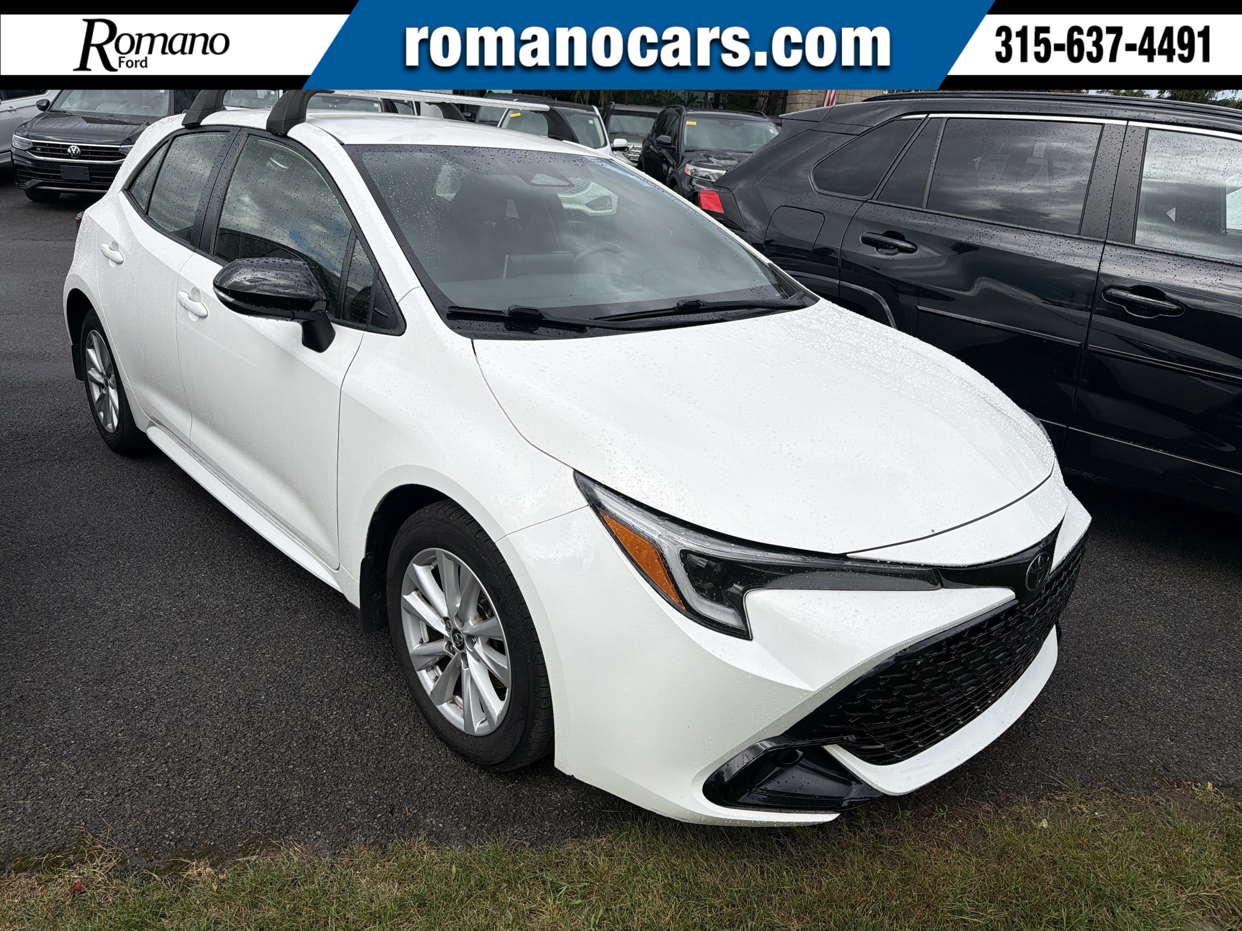 2023 Toyota Corolla Hatchback SE