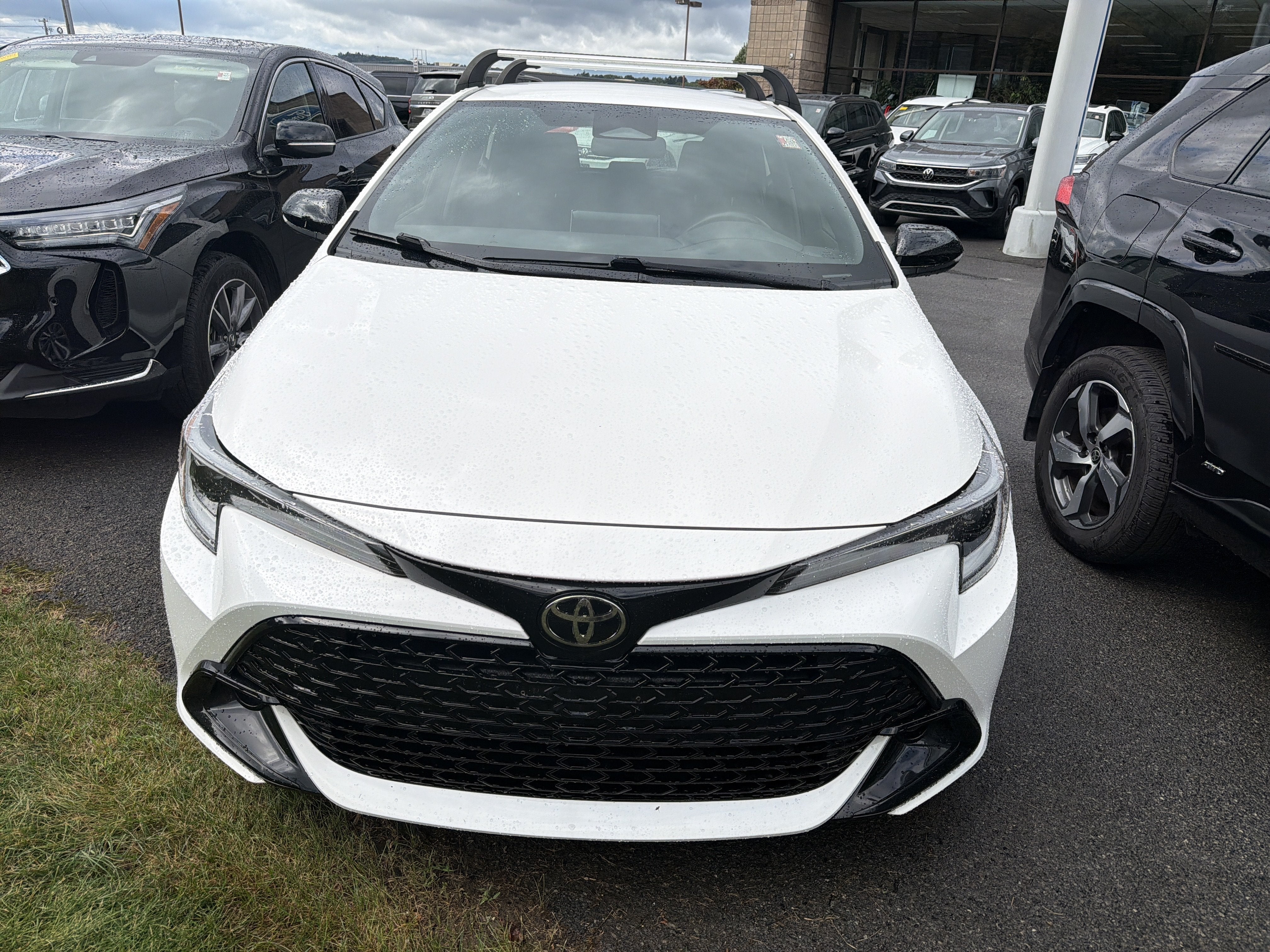 2023 Toyota Corolla Hatchback SE