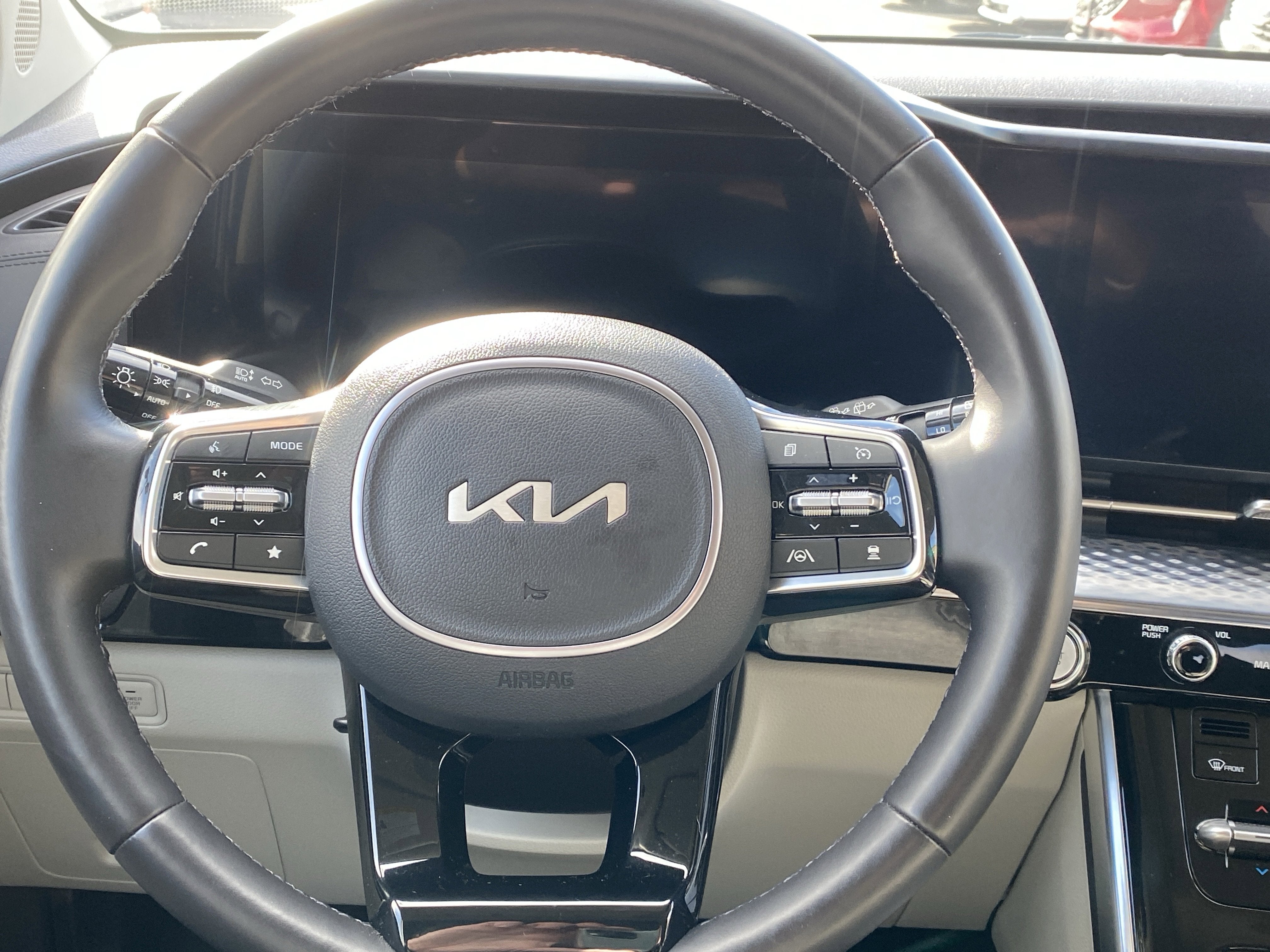 2024 Kia Carnival SX Prestige