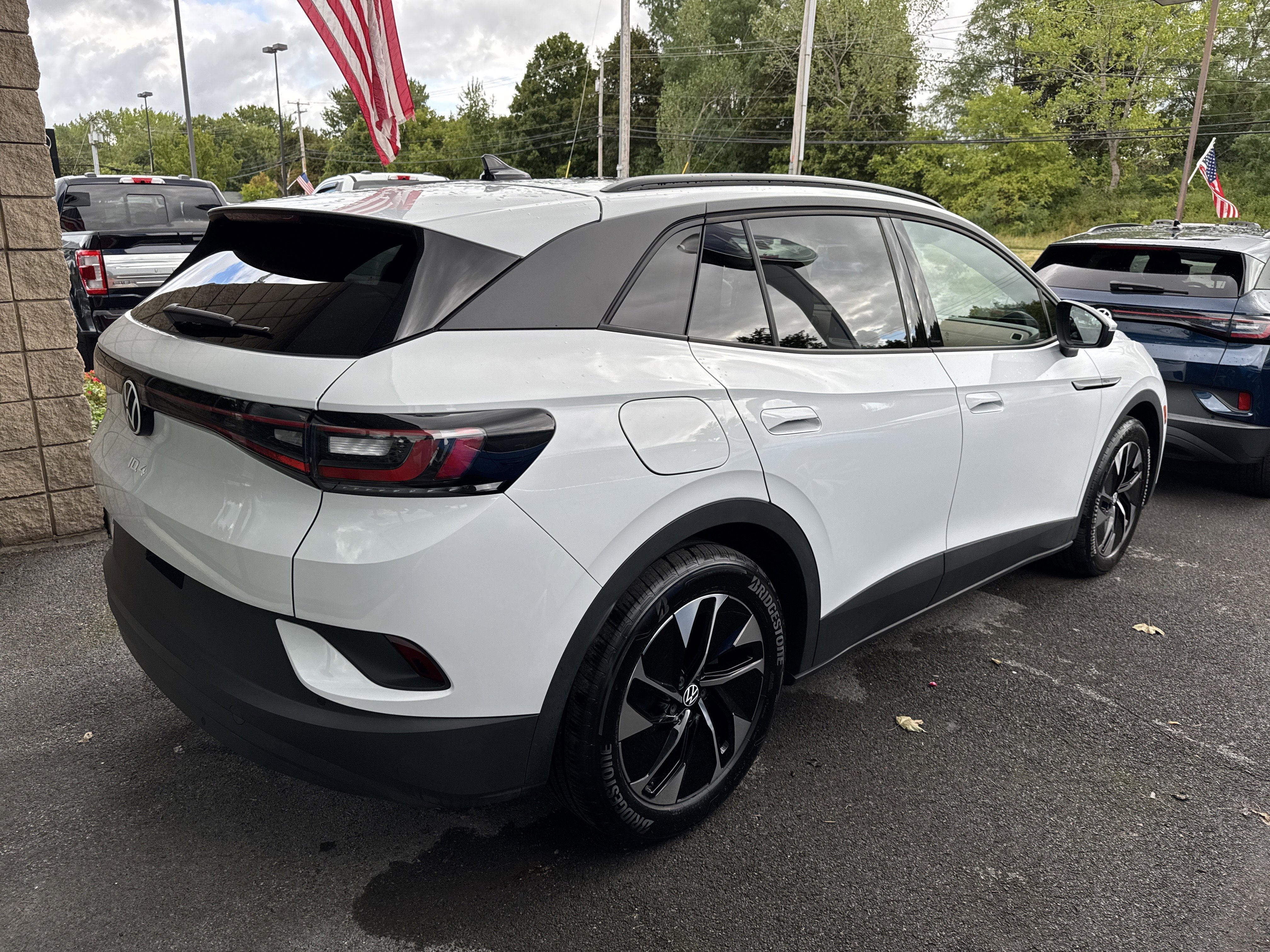 2022 Volkswagen ID.4 Pro S