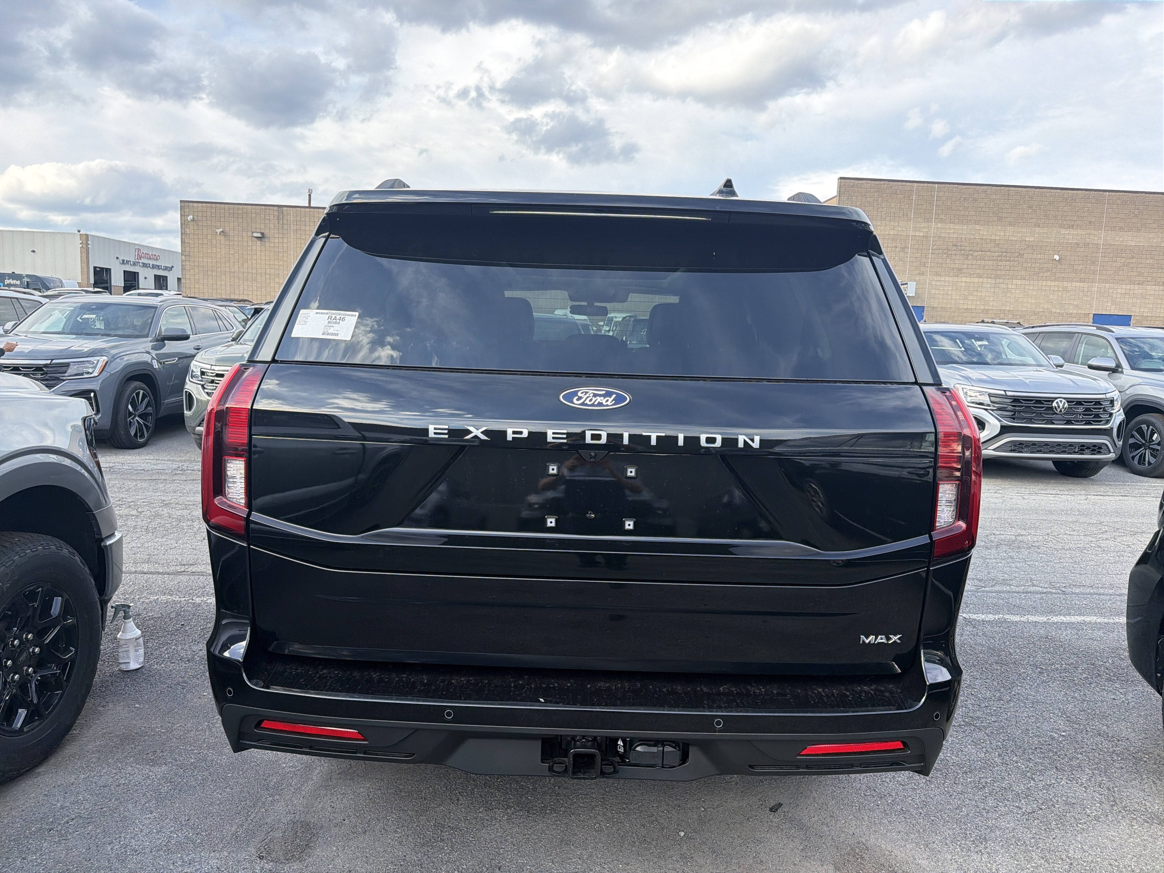 2027 Ford Expedition MAX Active
