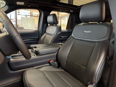 2025 Ford Expedition Platinum® MAX