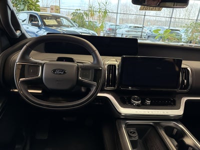 2025 Ford Expedition Platinum® MAX