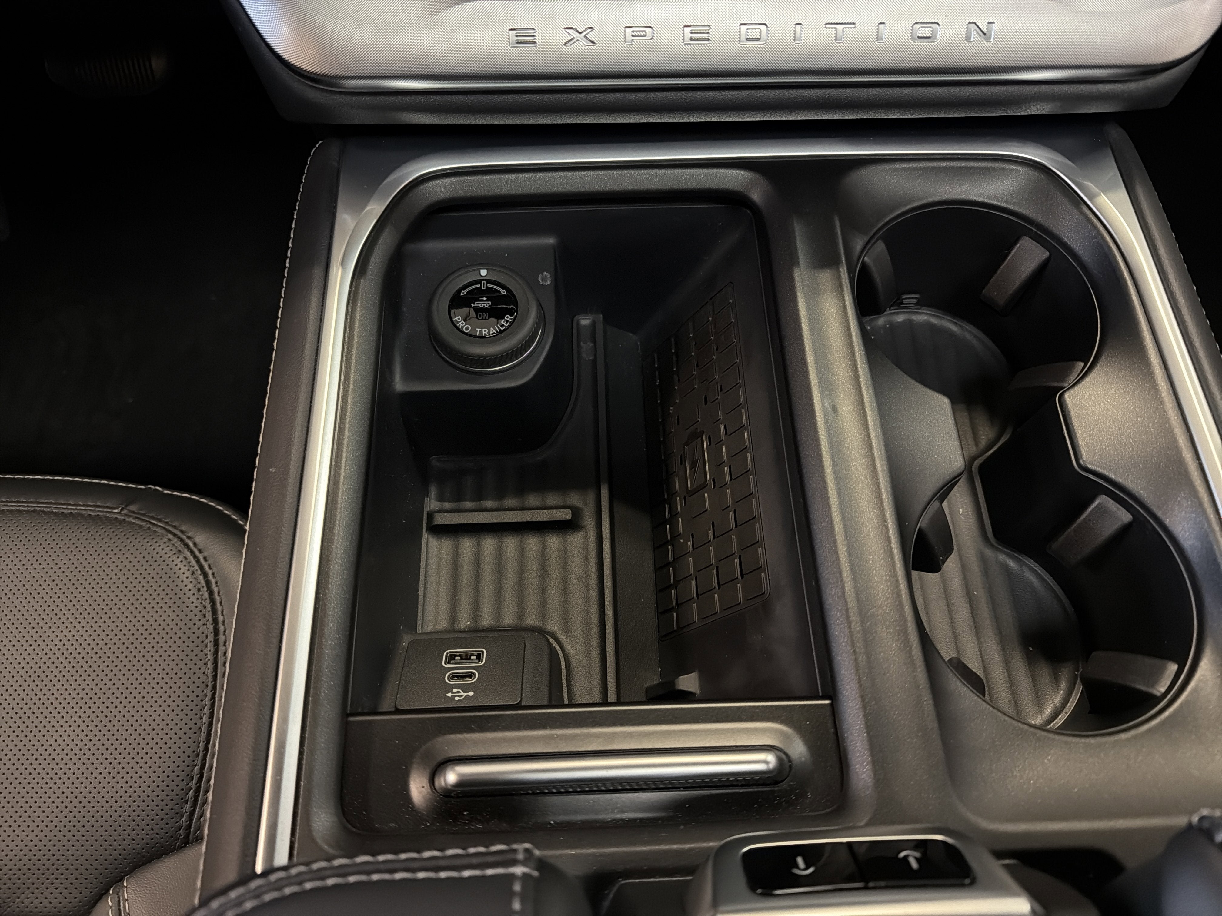 2025 Ford Expedition Platinum® MAX