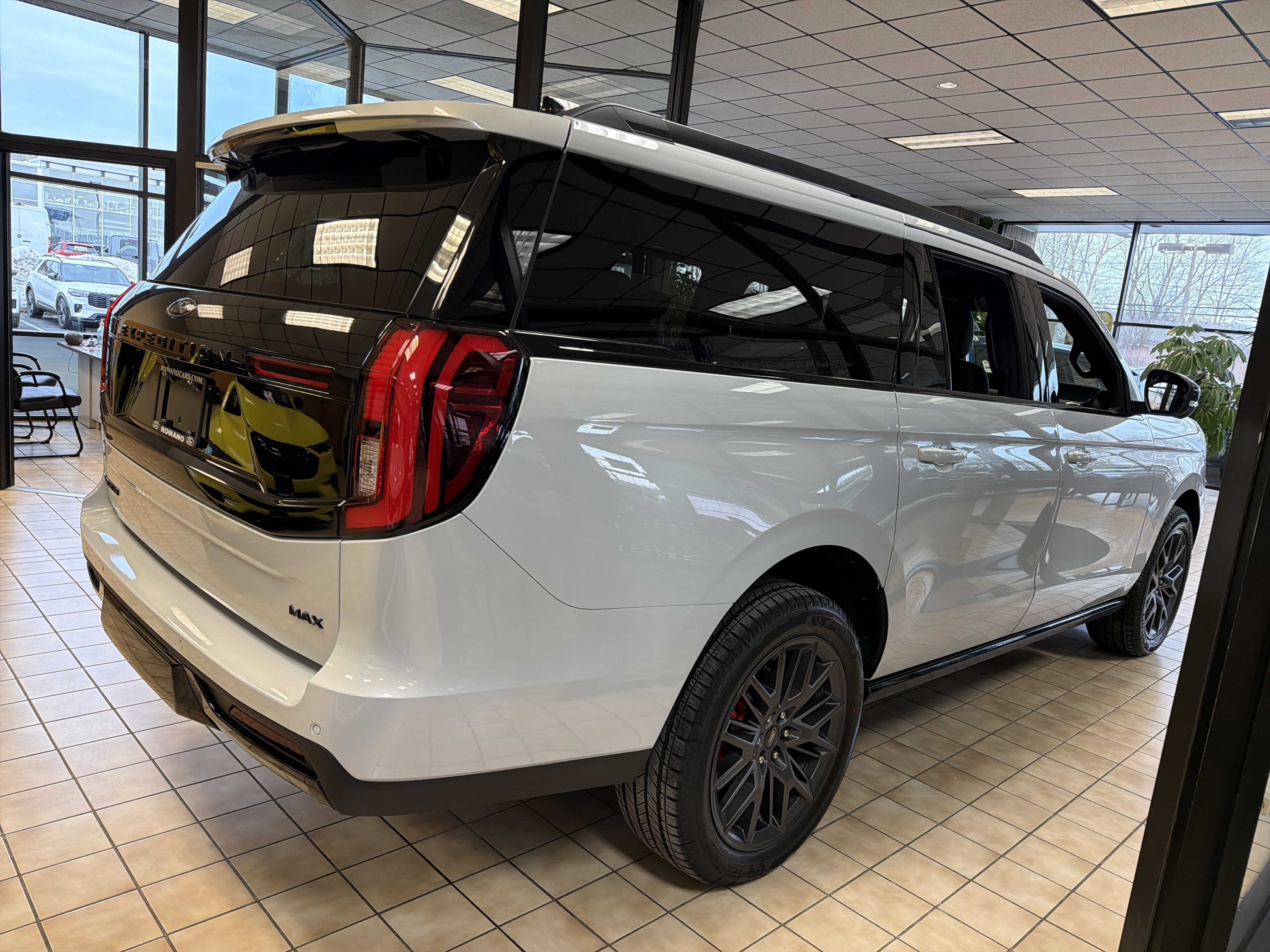 2025 Ford Expedition Platinum® MAX