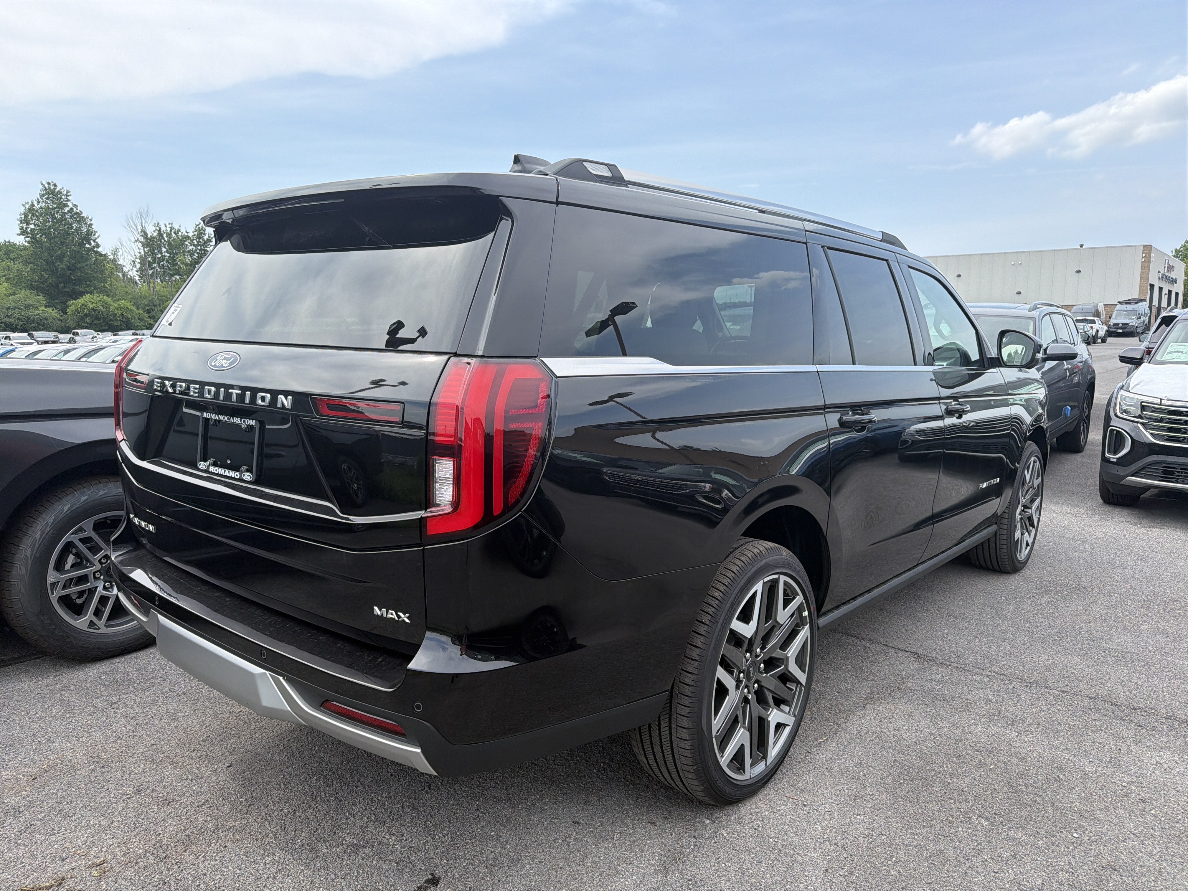 2026 Ford Expedition MAX Platinum®