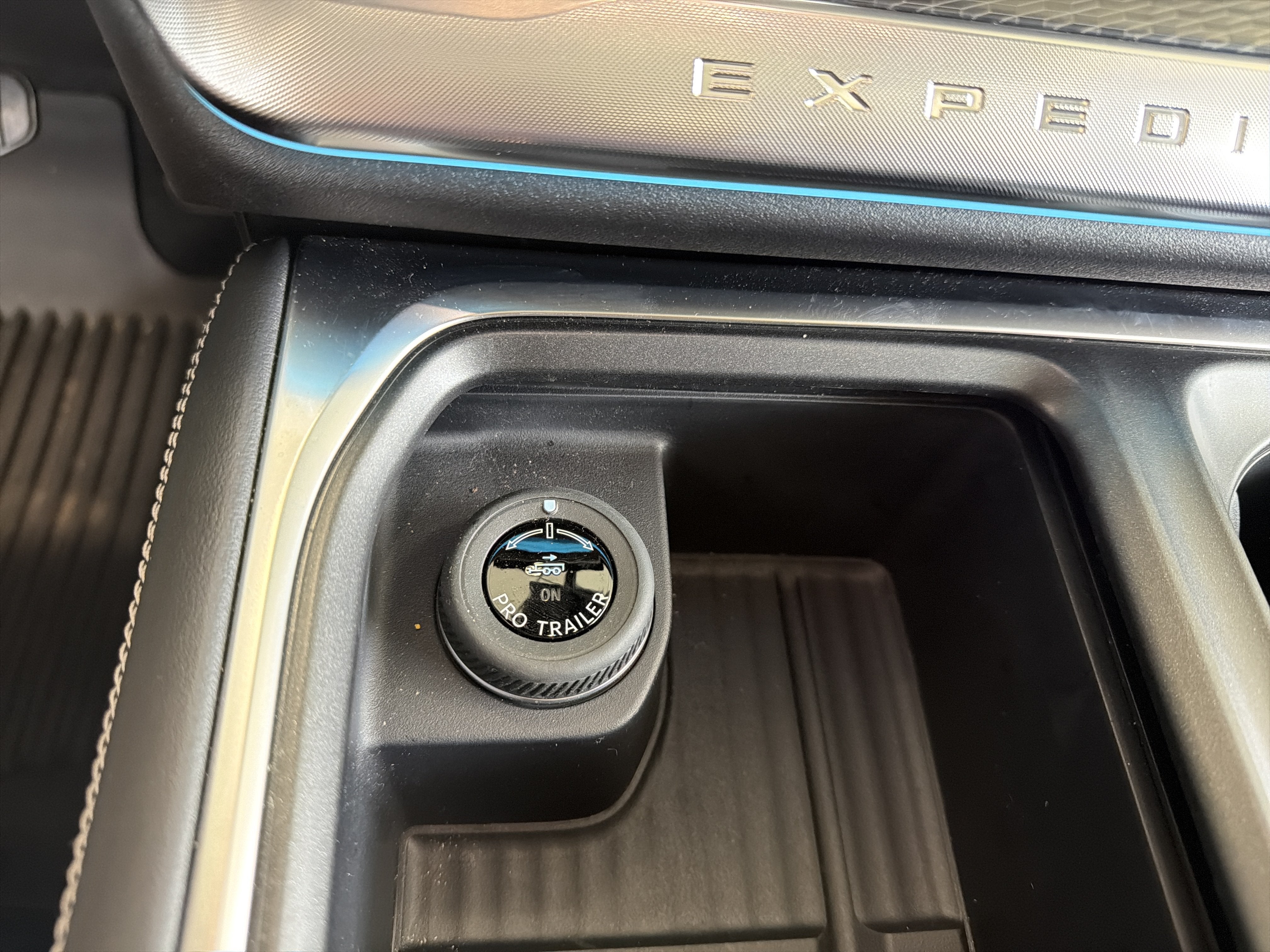 2026 Ford Expedition MAX Platinum®