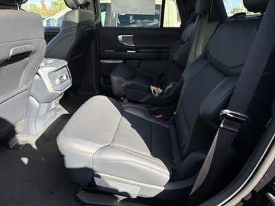 2027 Ford Expedition Tremor®