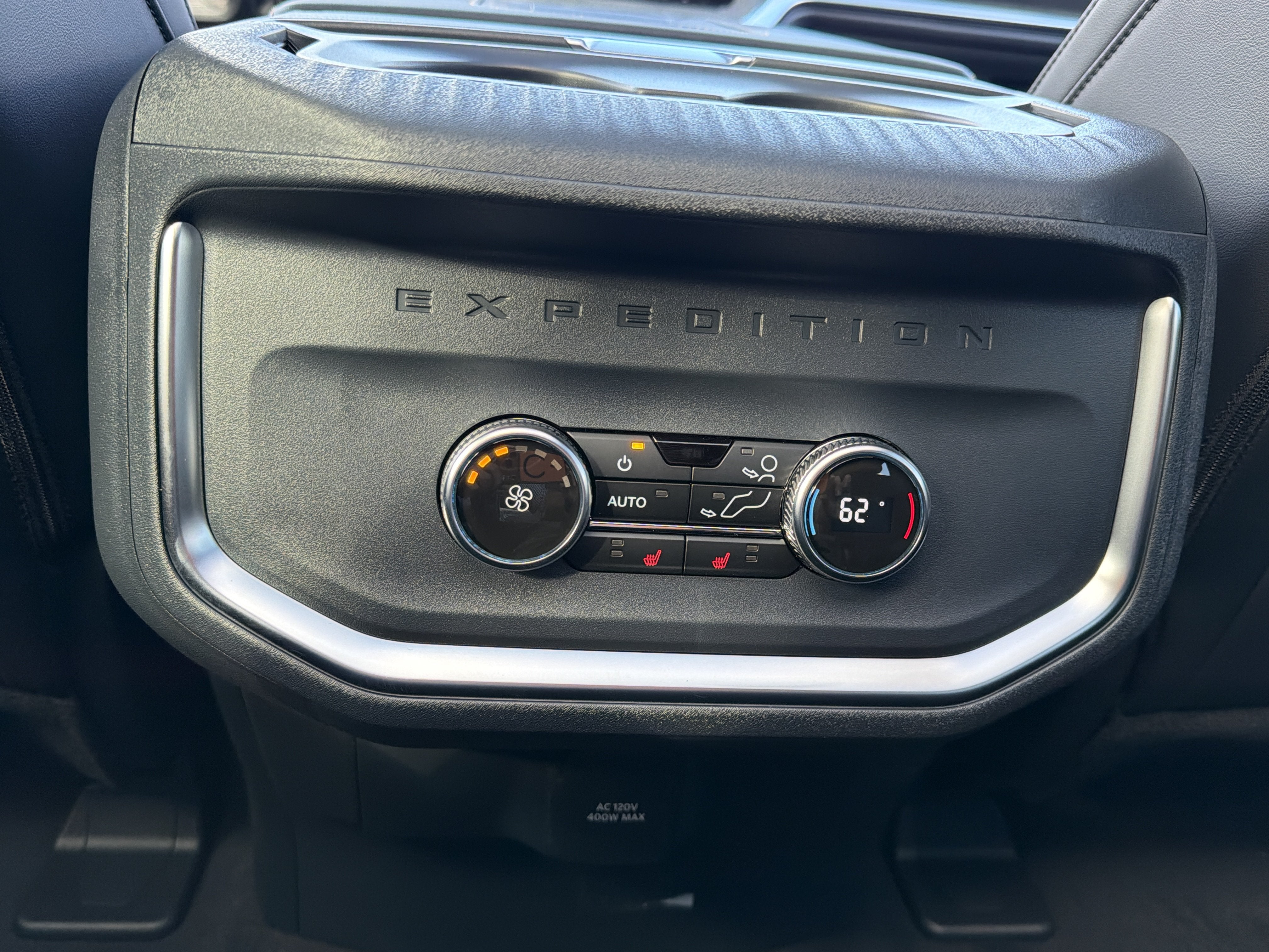 2027 Ford Expedition Tremor®