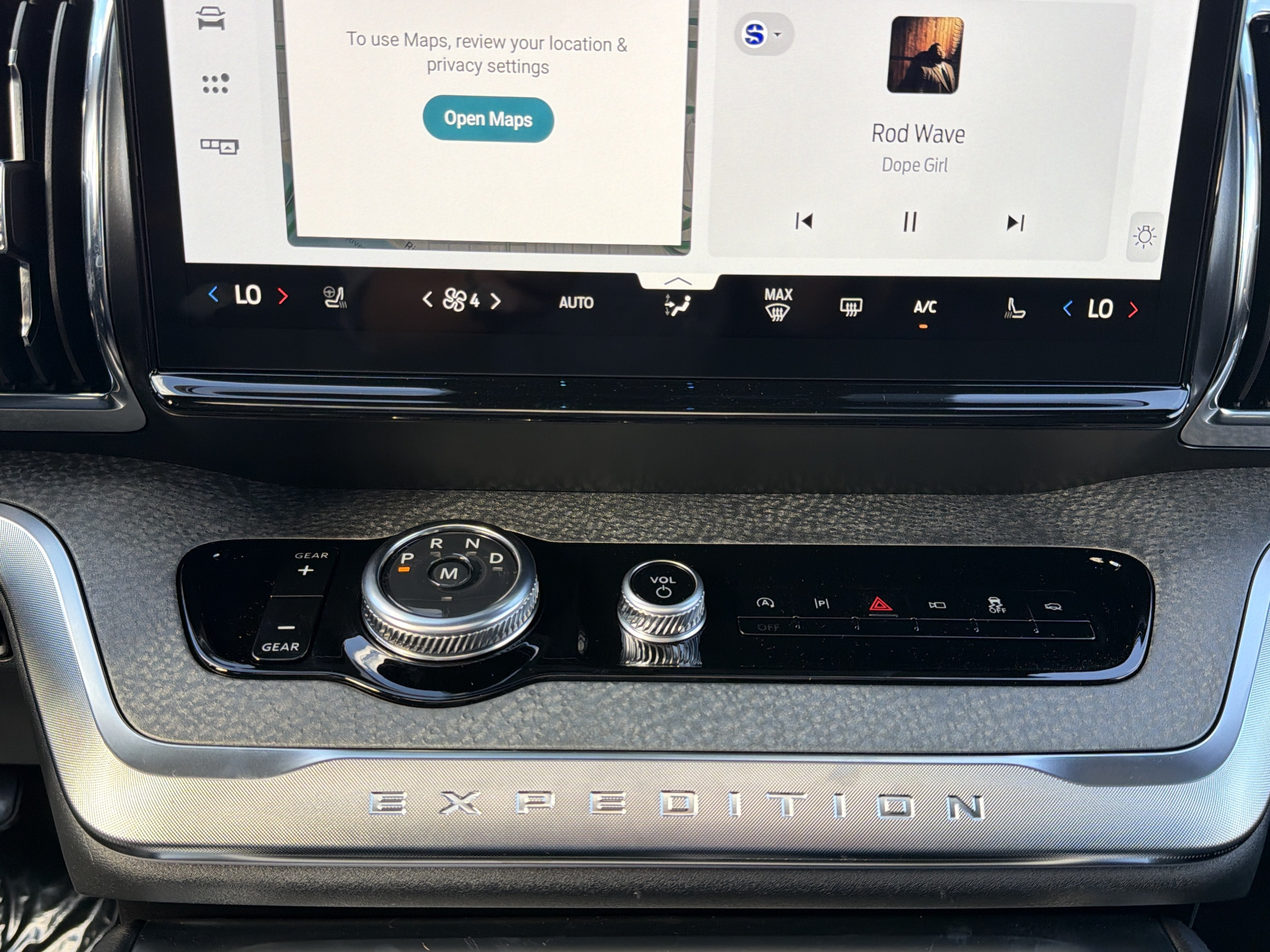 2027 Ford Expedition Tremor®