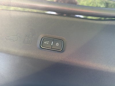 2027 Ford Expedition Tremor®