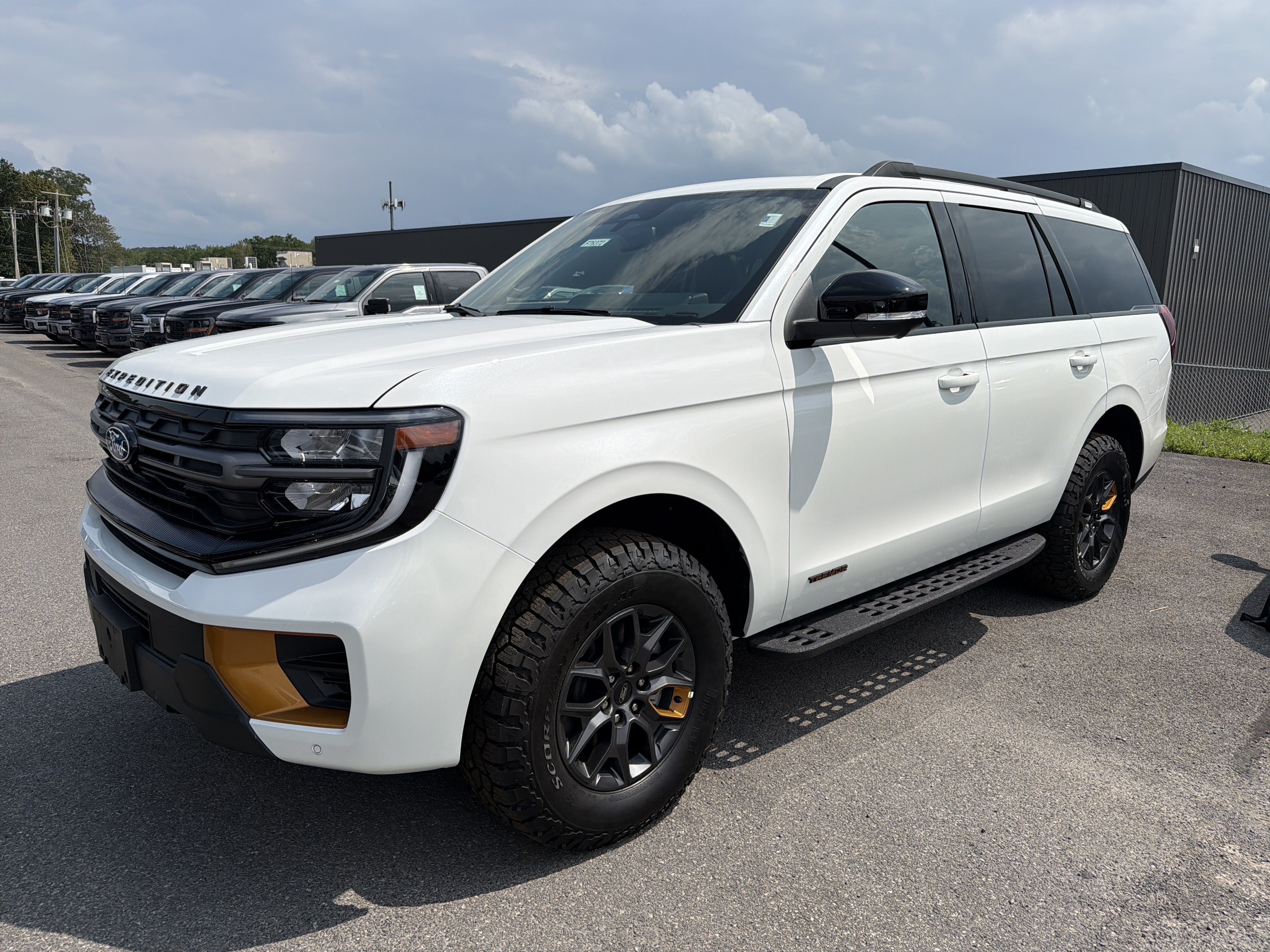 2027 Ford Expedition Tremor®