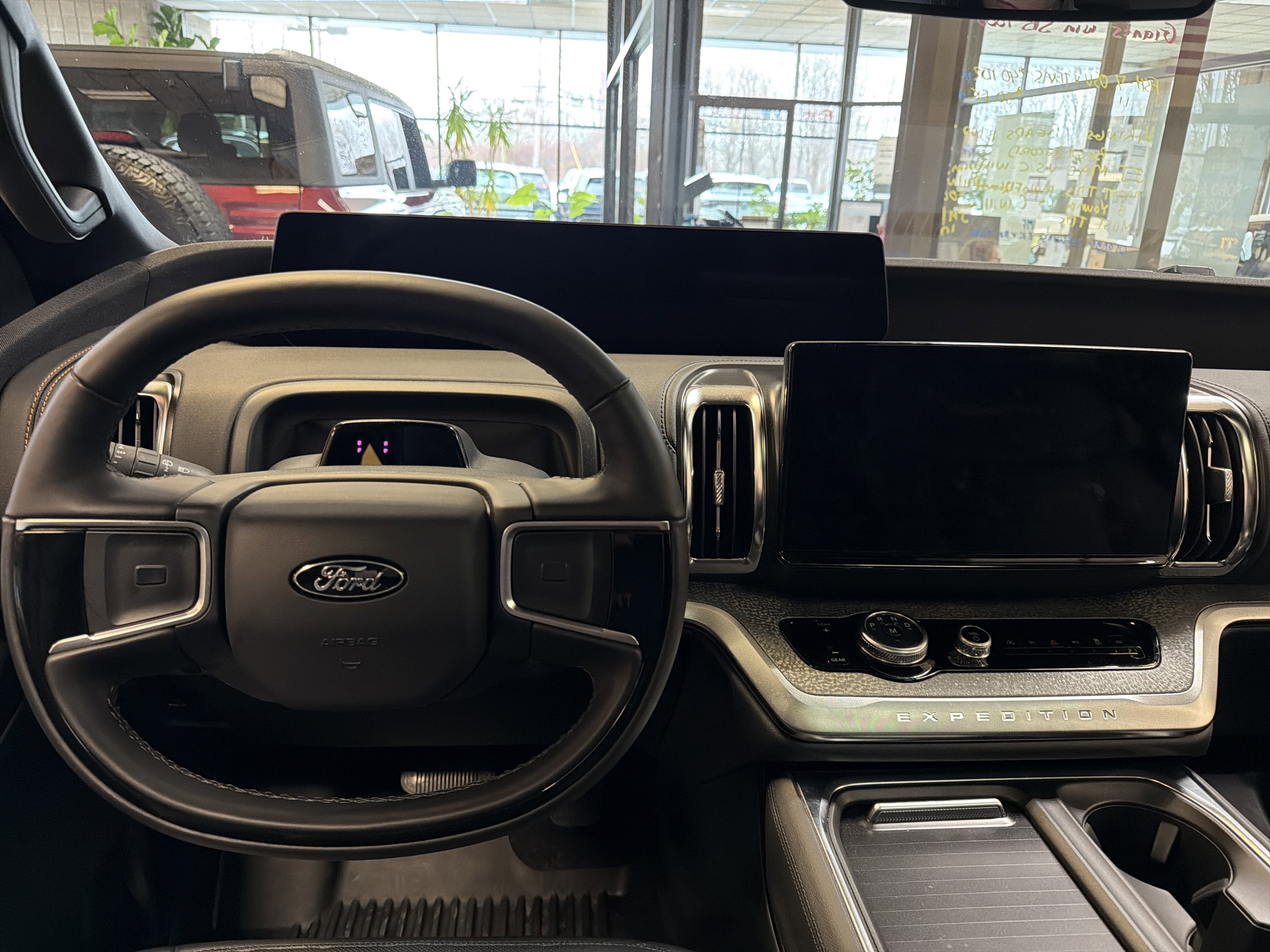 2025 Ford Expedition TREMOR®