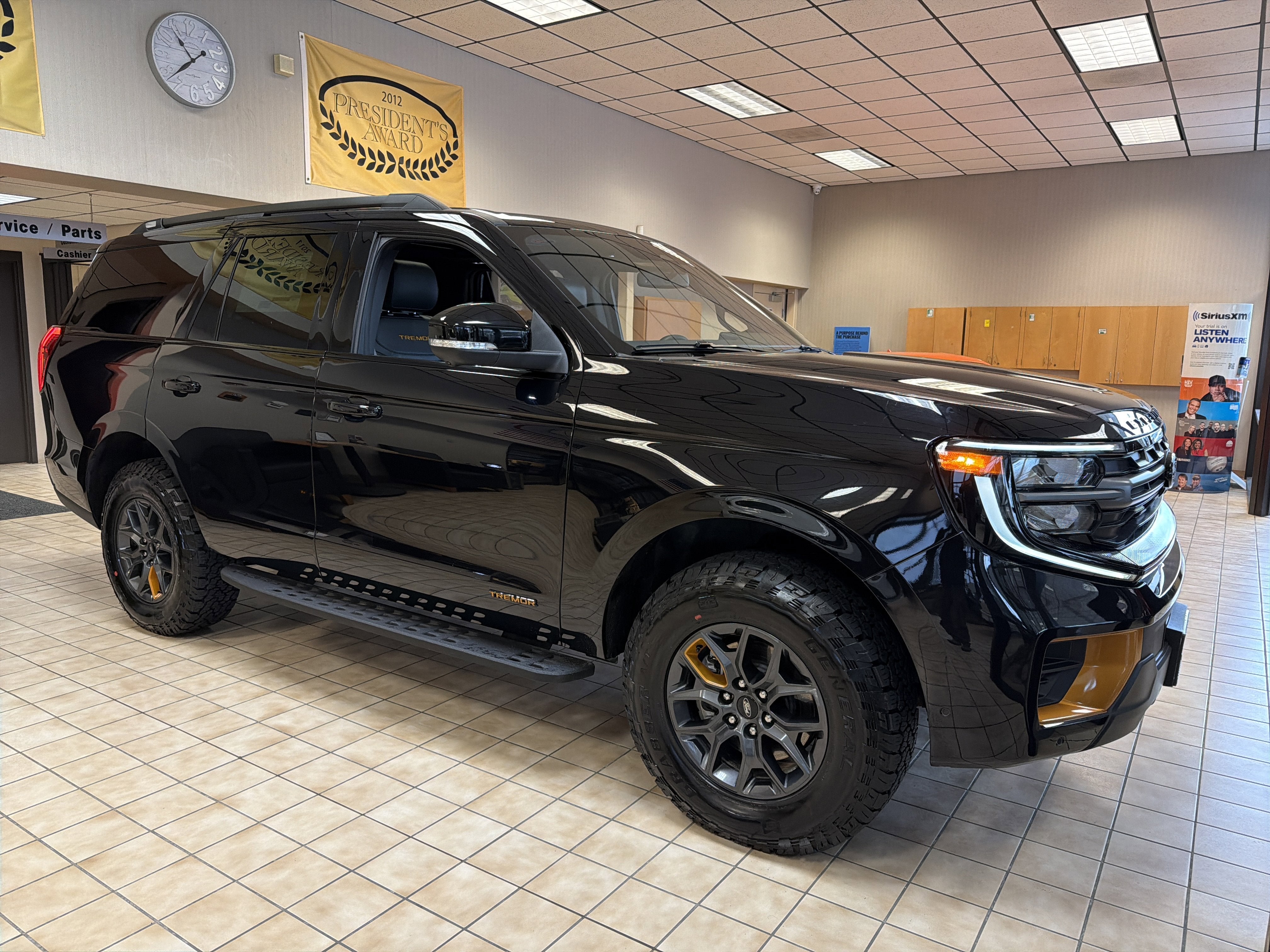 2025 Ford Expedition TREMOR®