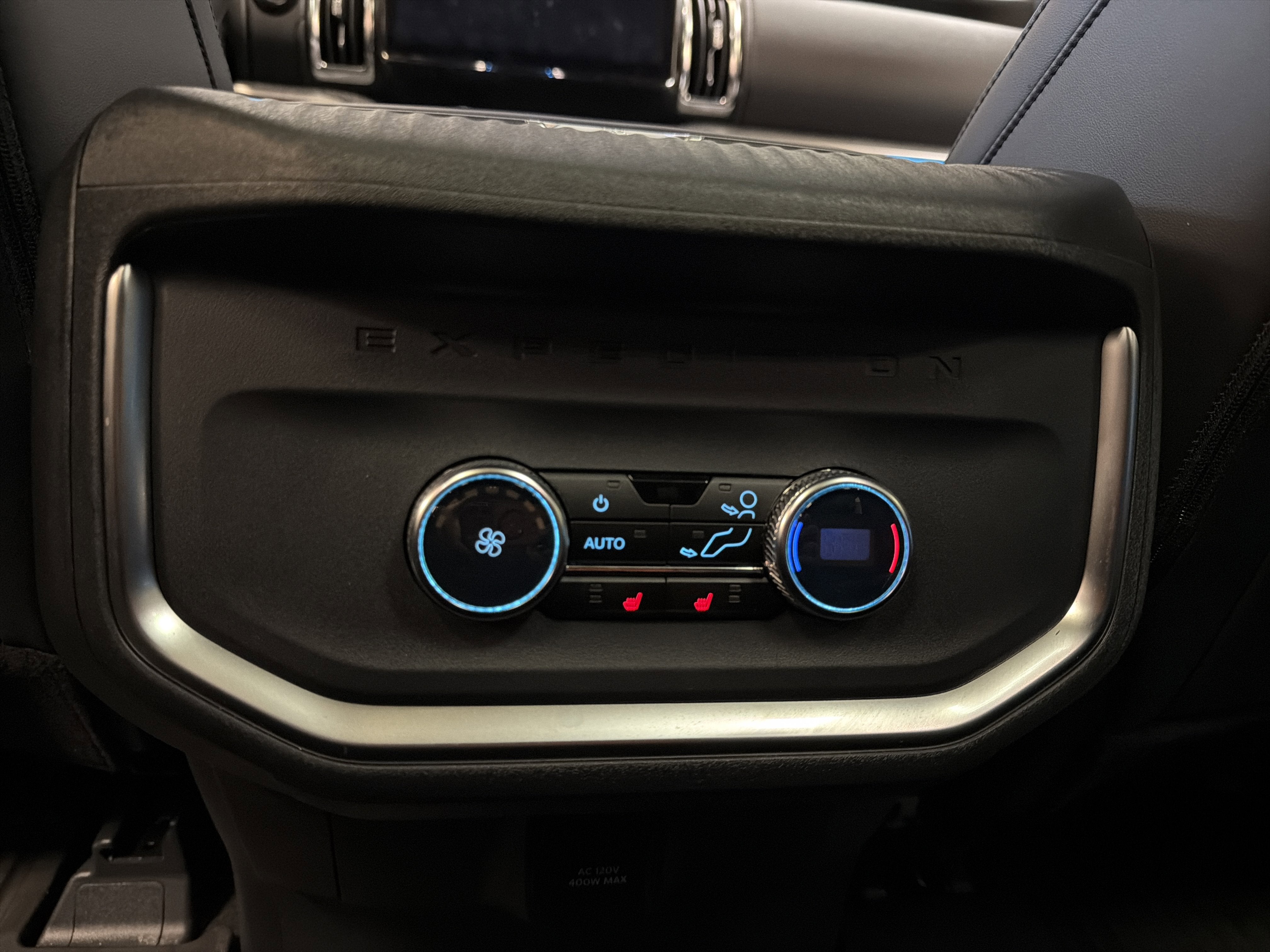 2025 Ford Expedition TREMOR®