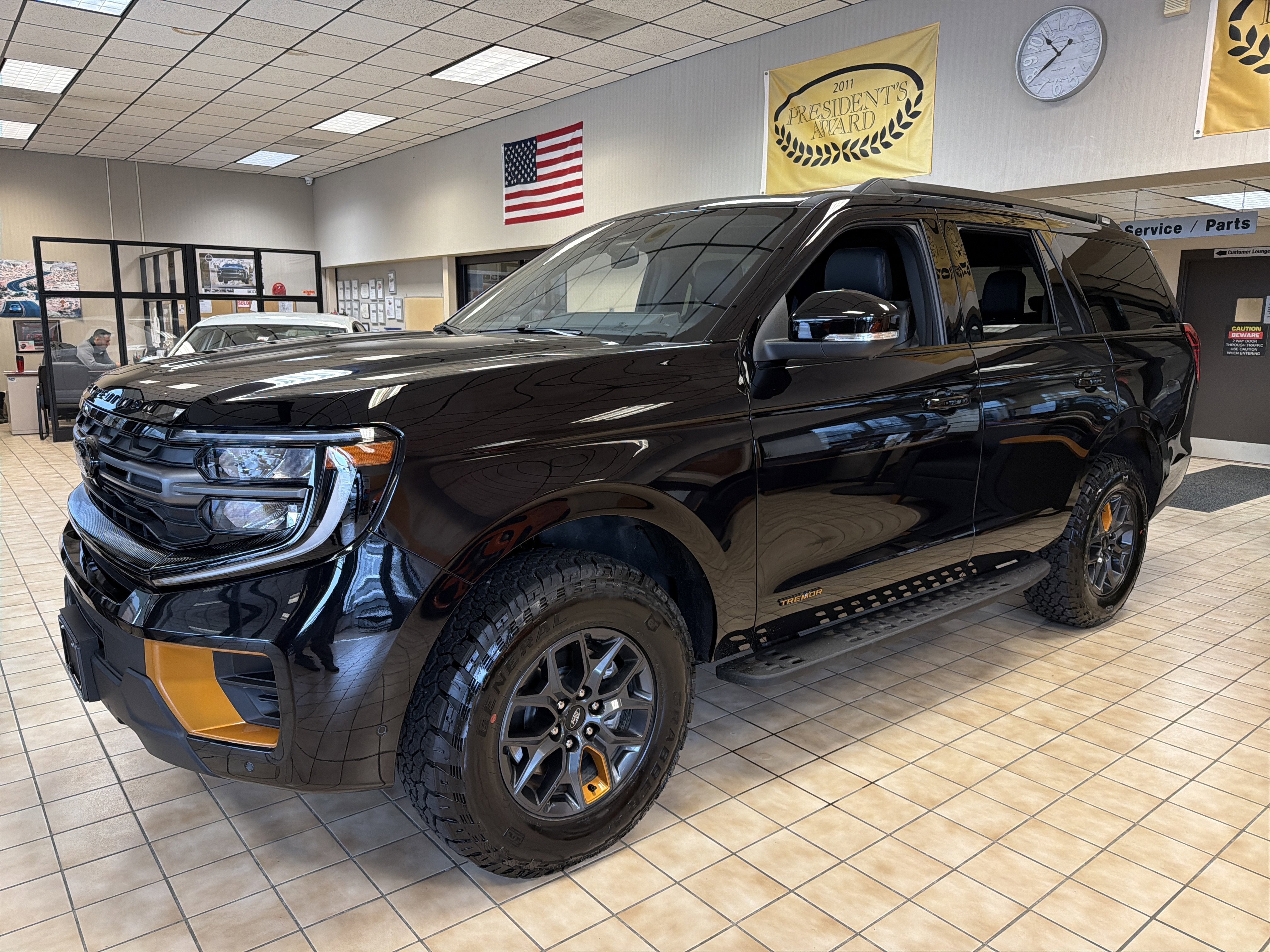 2025 Ford Expedition TREMOR®