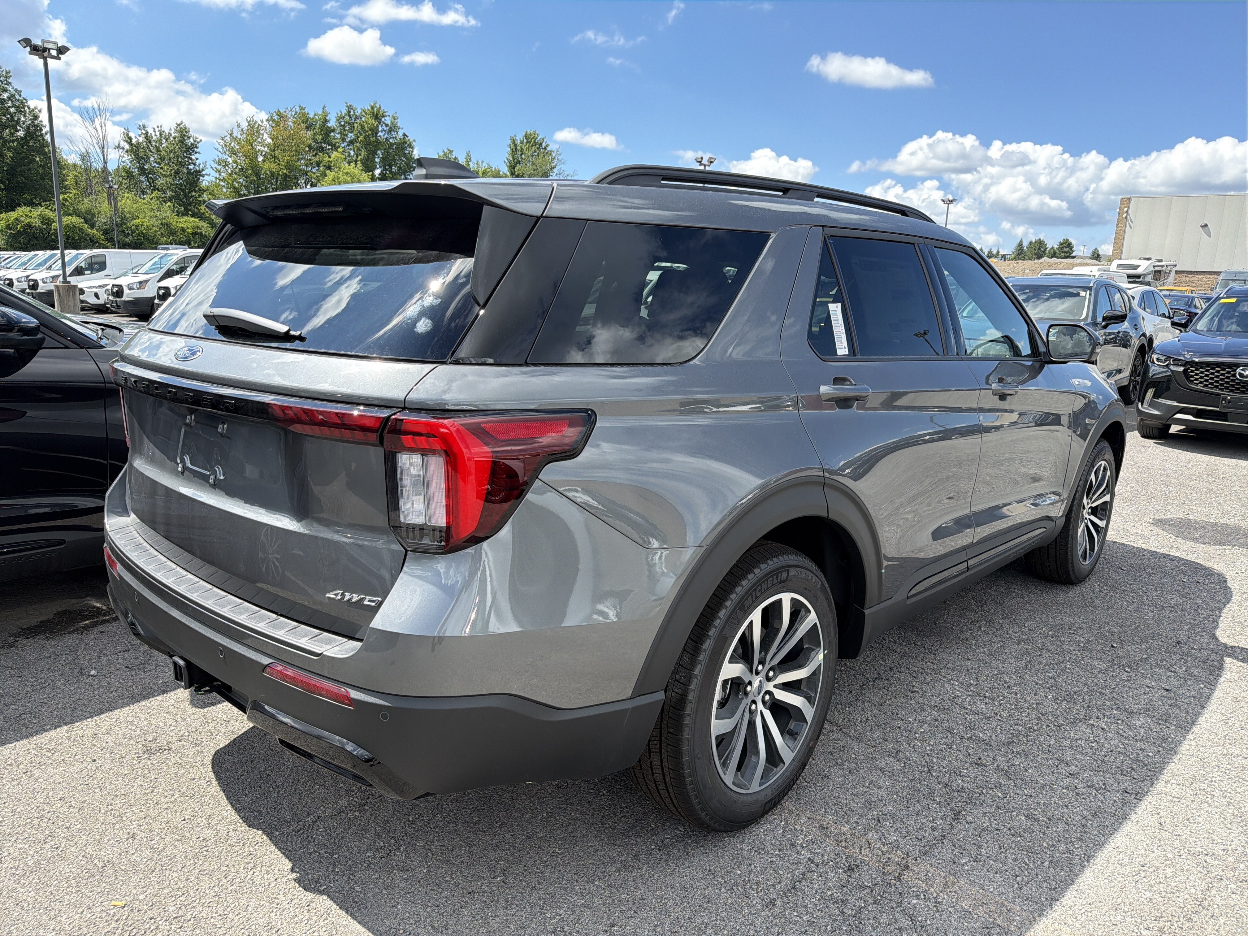 2026 Ford Explorer ST-Line