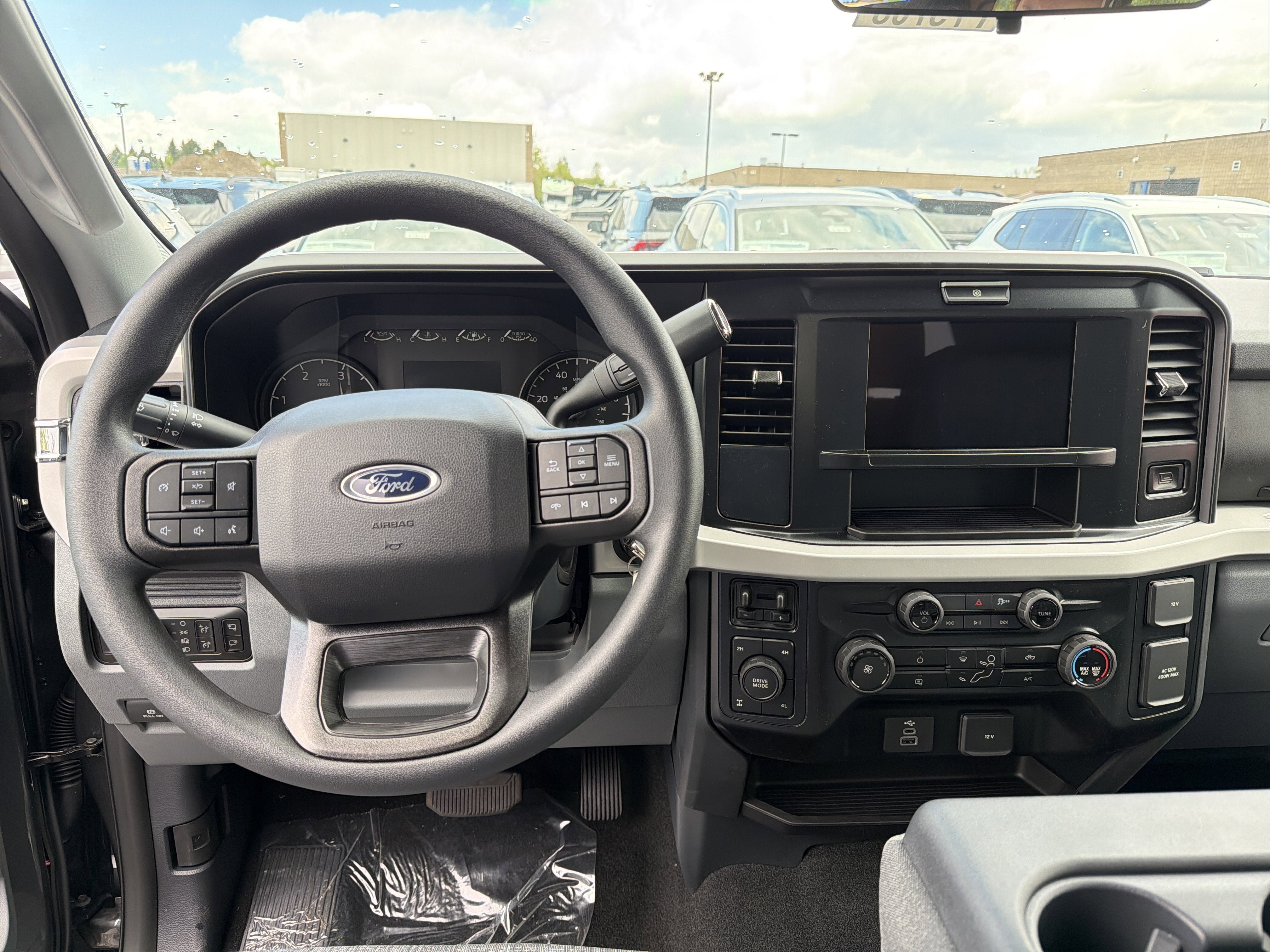 2026 Ford Super Duty F-250® XLT