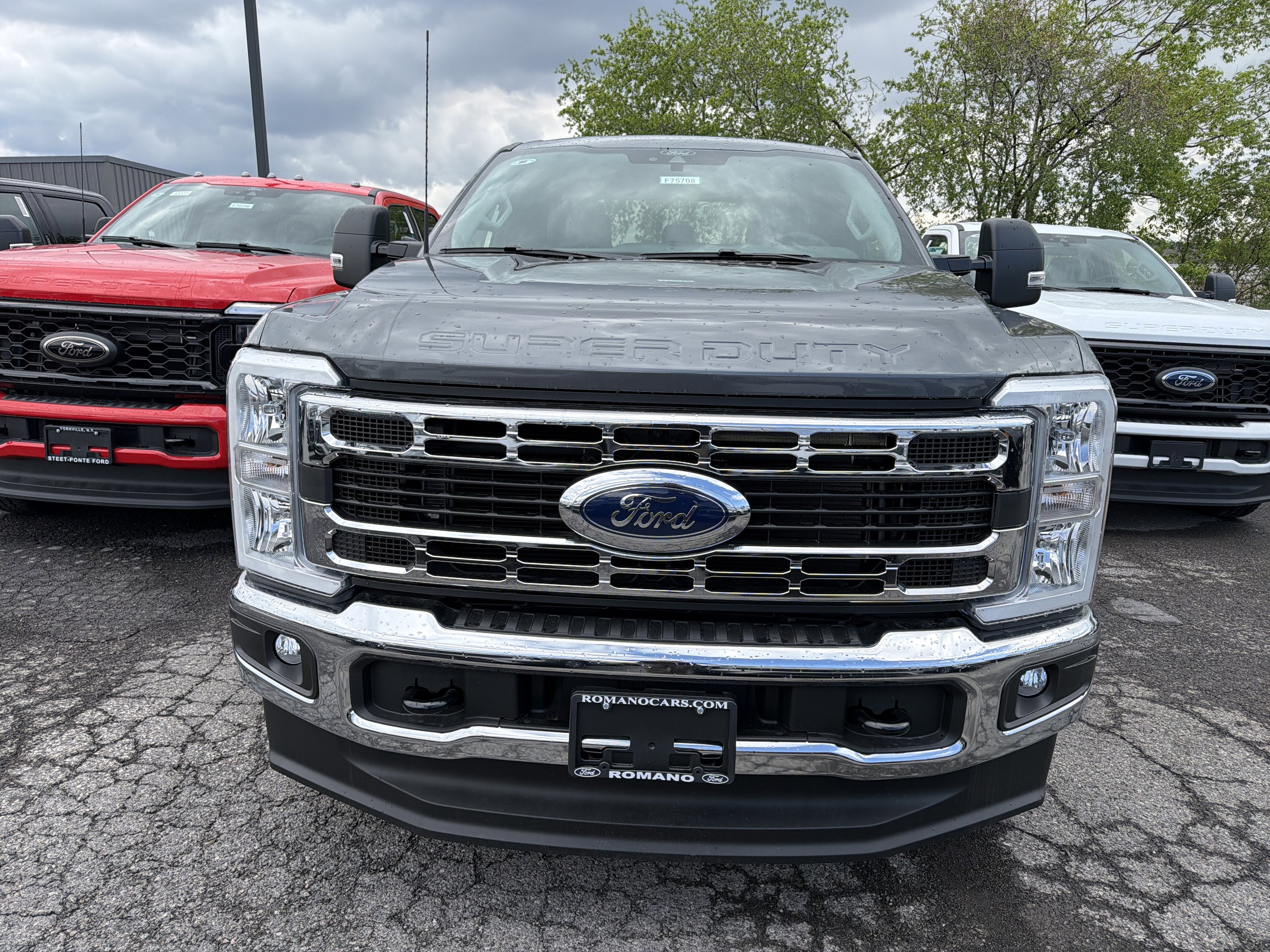 2026 Ford Super Duty F-250® XLT