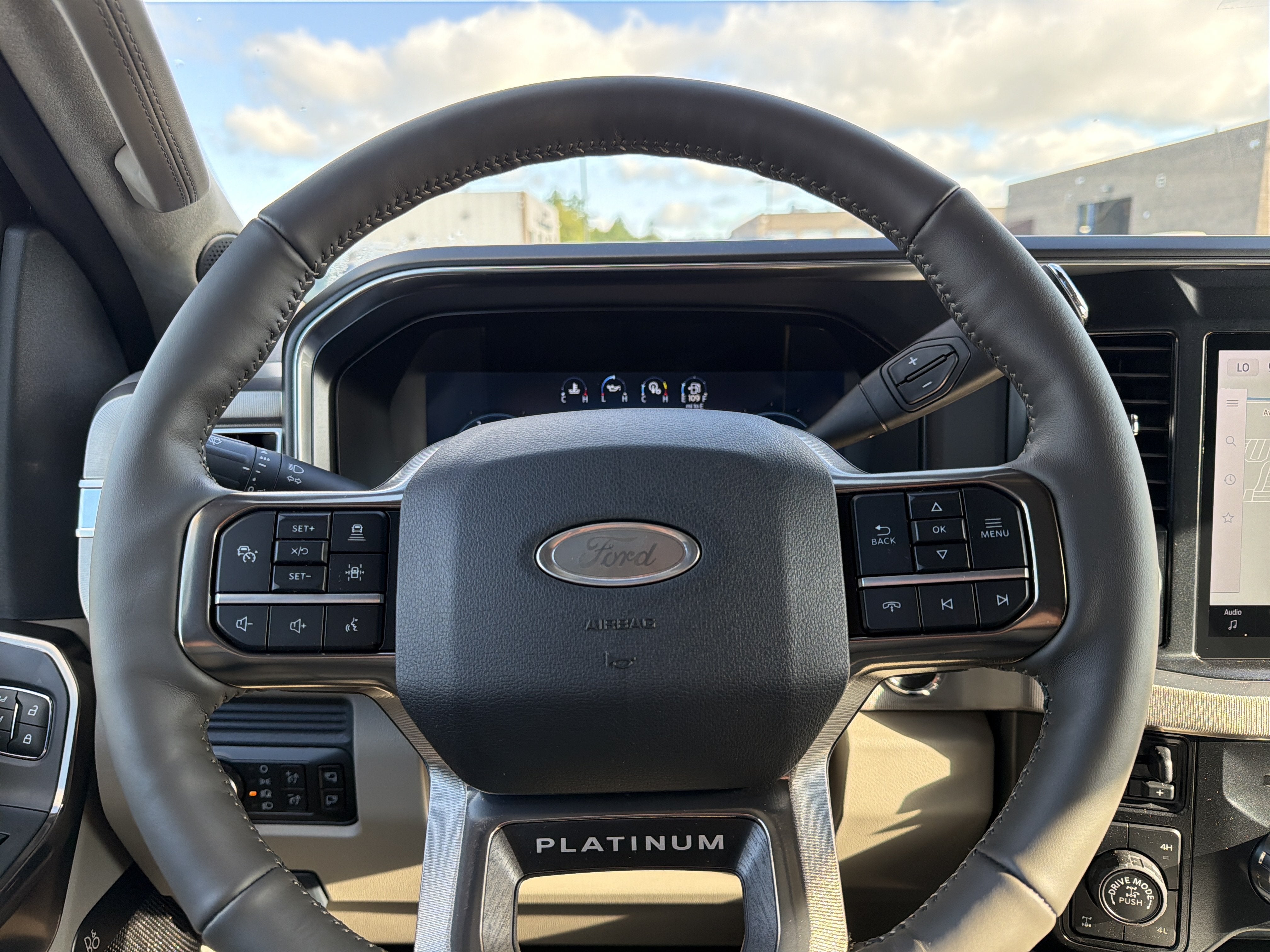 2026 Ford Super Duty F-350® Platinum®