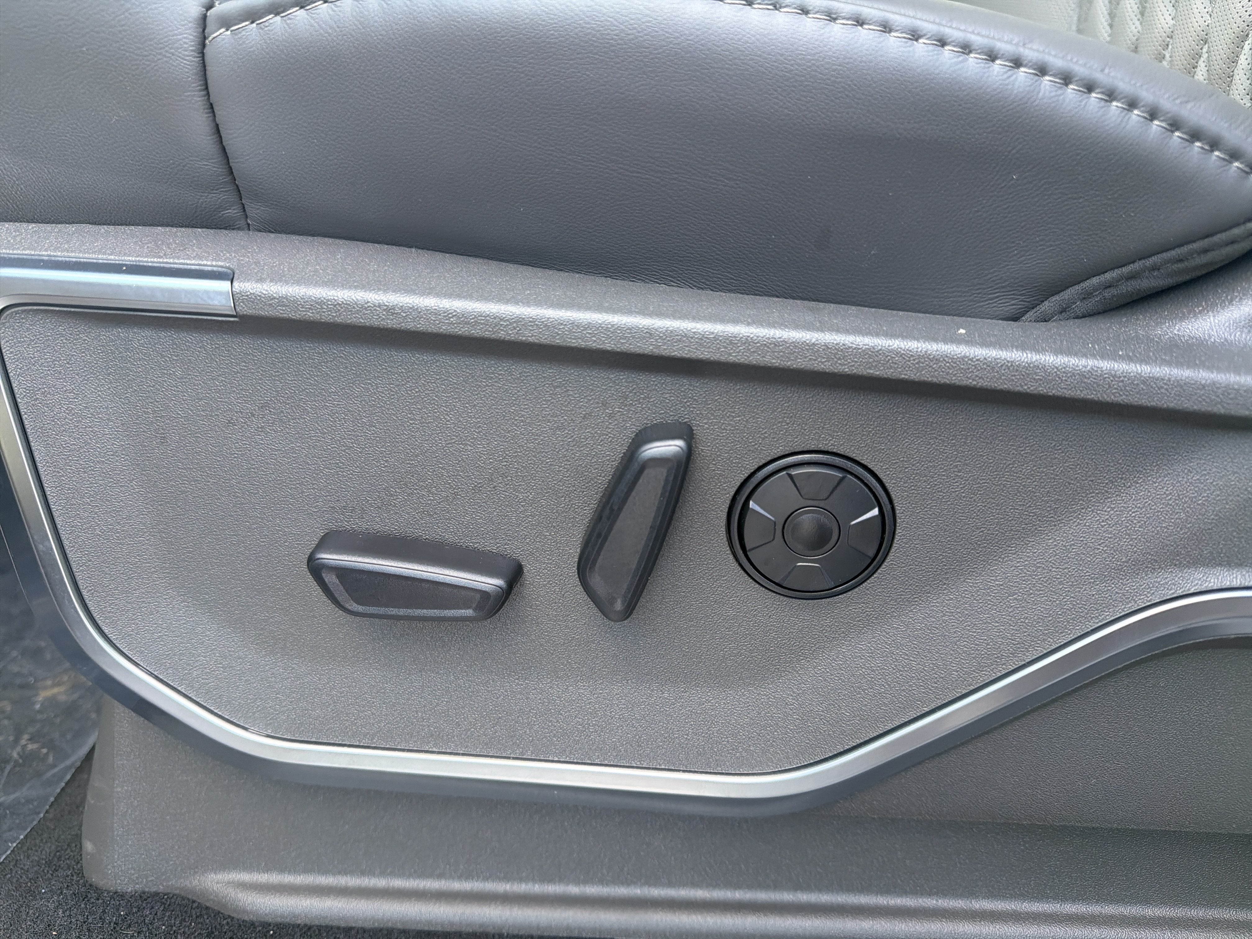 2026 Ford Super Duty F-350® Platinum®