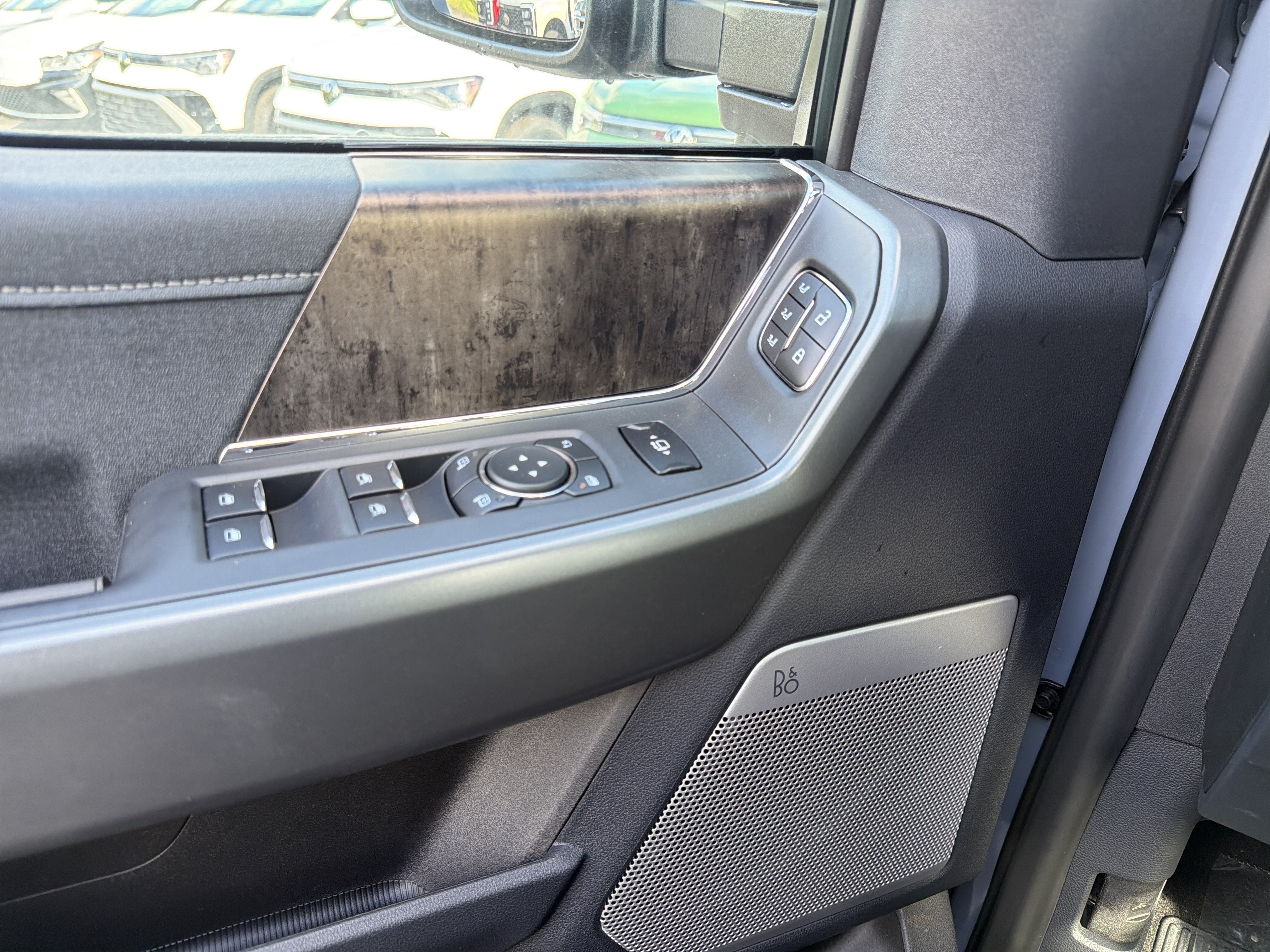 2026 Ford Super Duty F-350® Lariat®