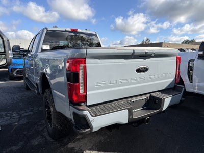 2026 Ford Super Duty F-350® Lariat®