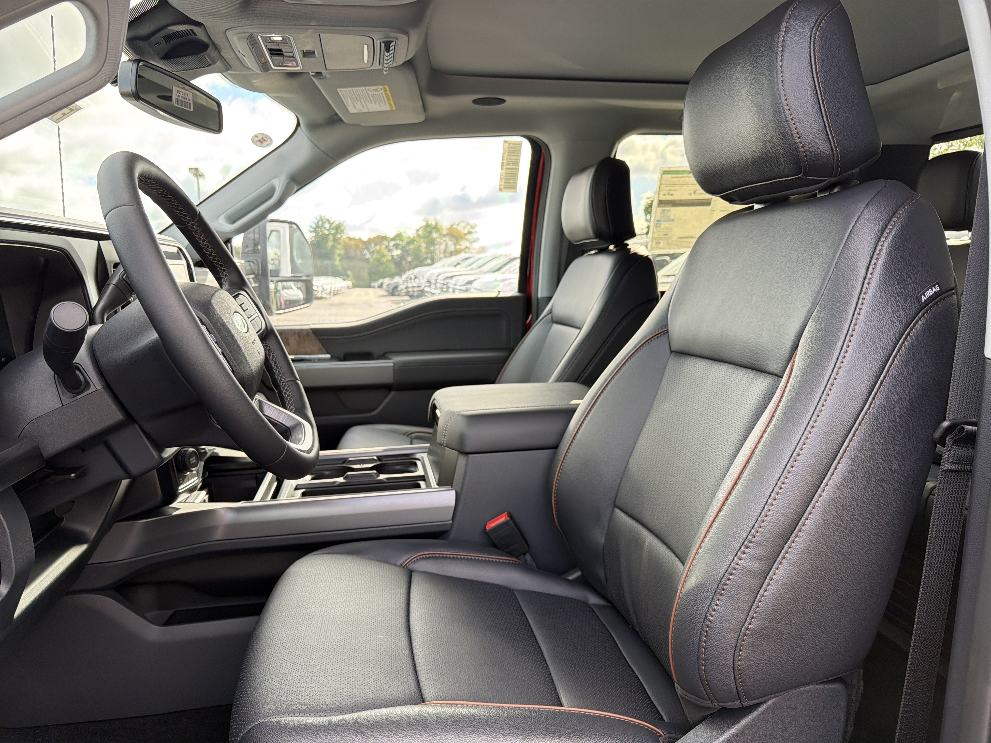 2026 Ford Super Duty F-350® Lariat®