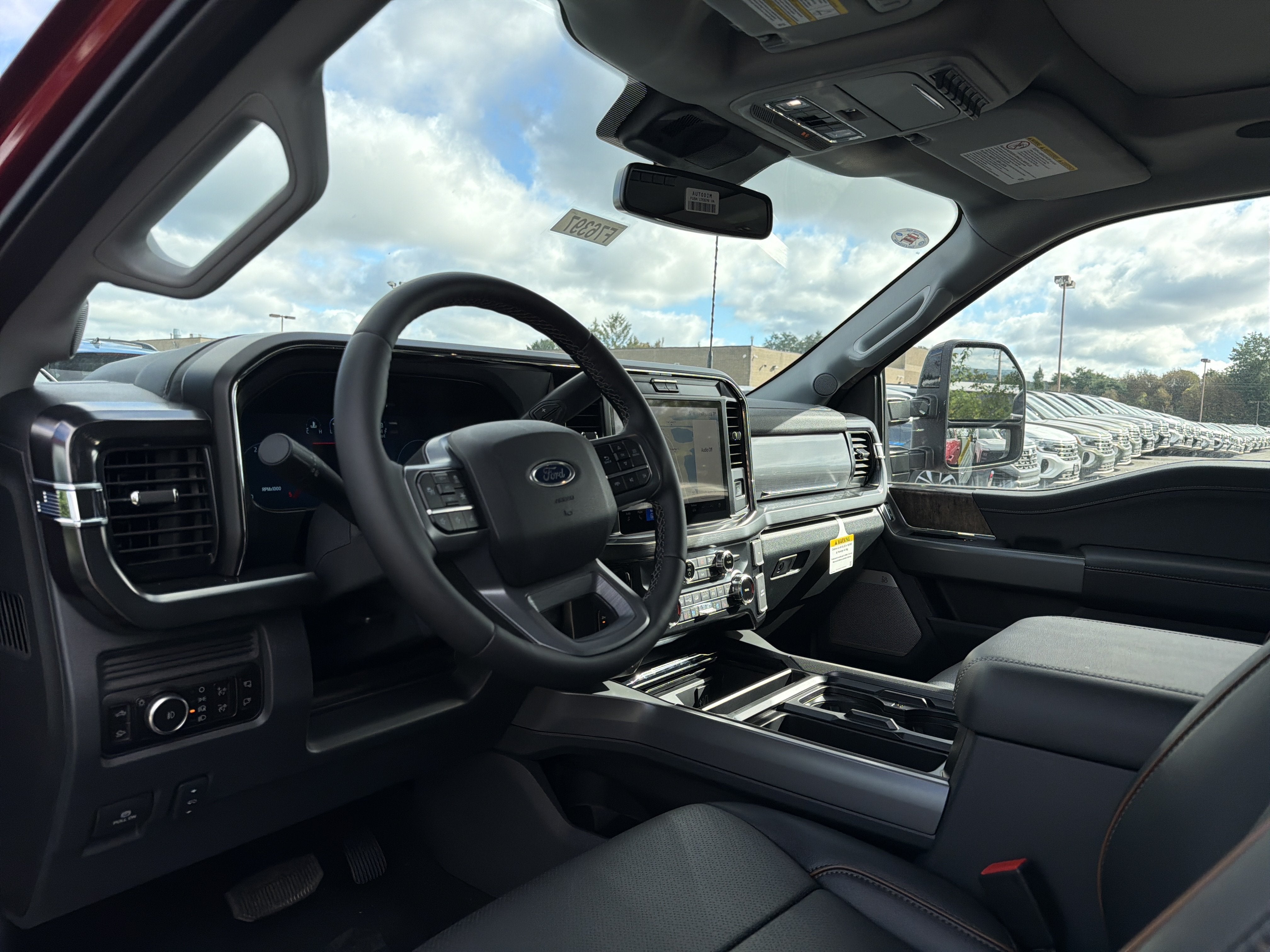 2026 Ford Super Duty F-350® Lariat®