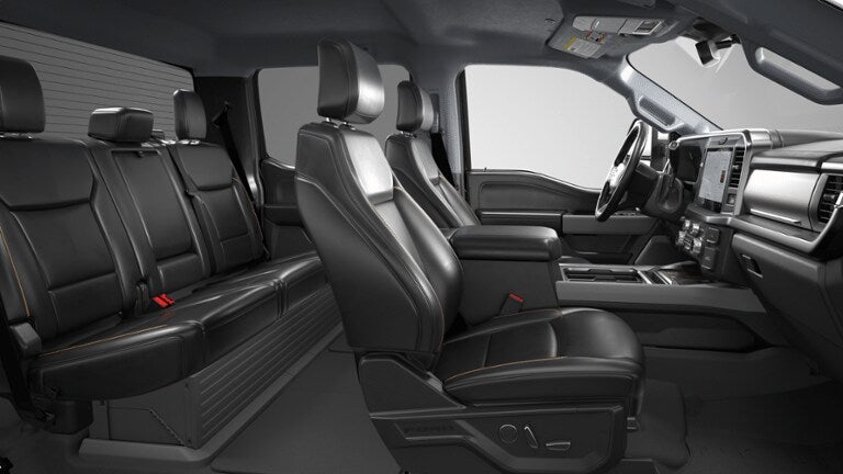 2026 Ford Super Duty F-350® Lariat®