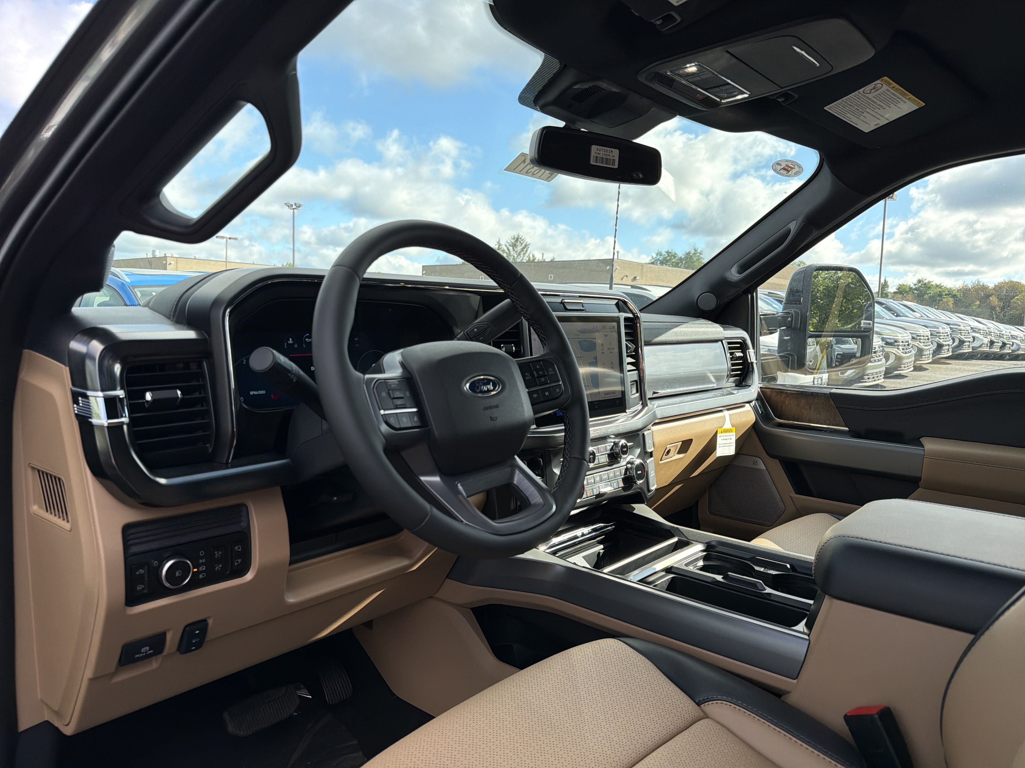 2026 Ford Super Duty F-350® Lariat®