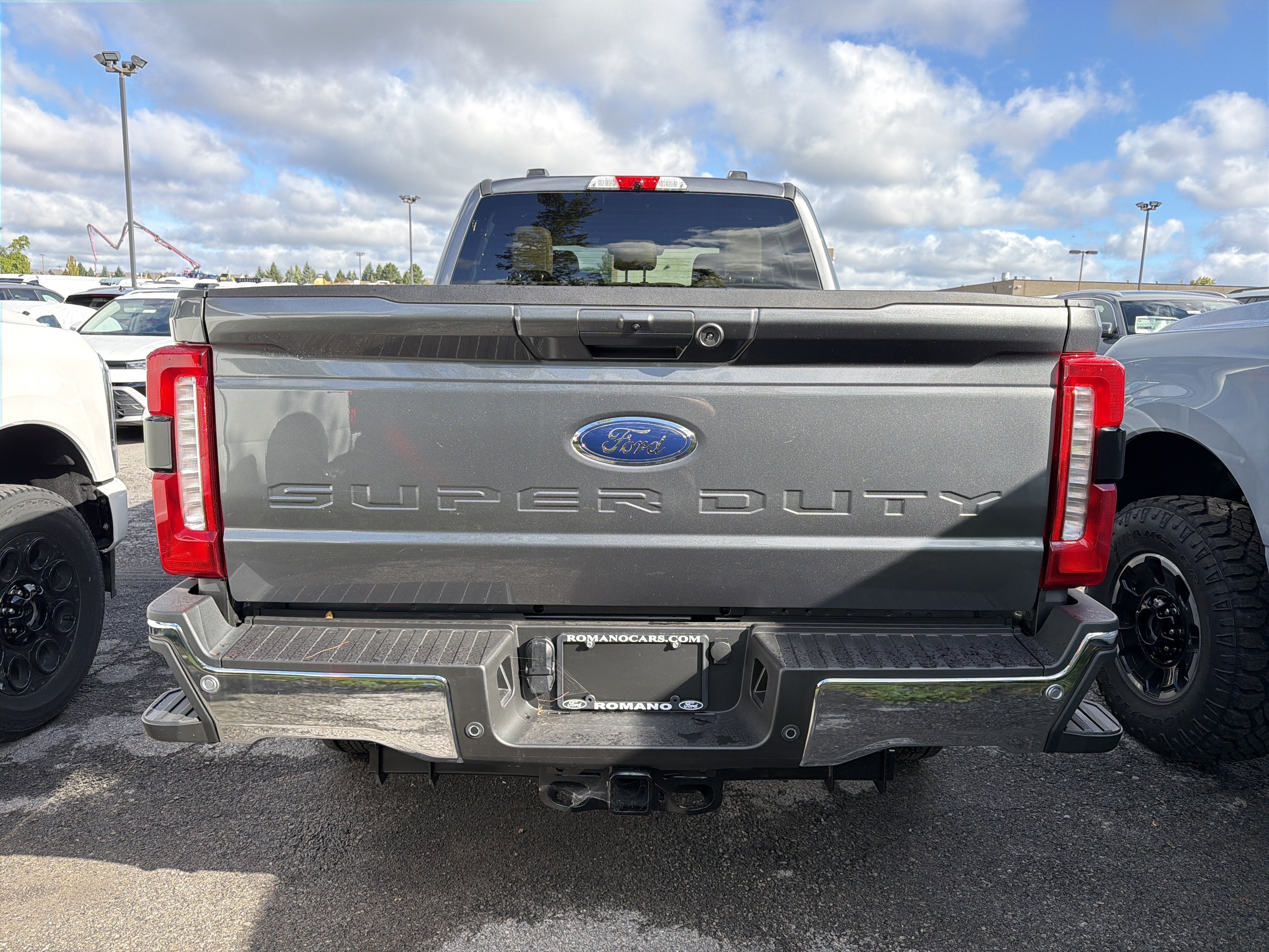 2026 Ford Super Duty F-350® Lariat®