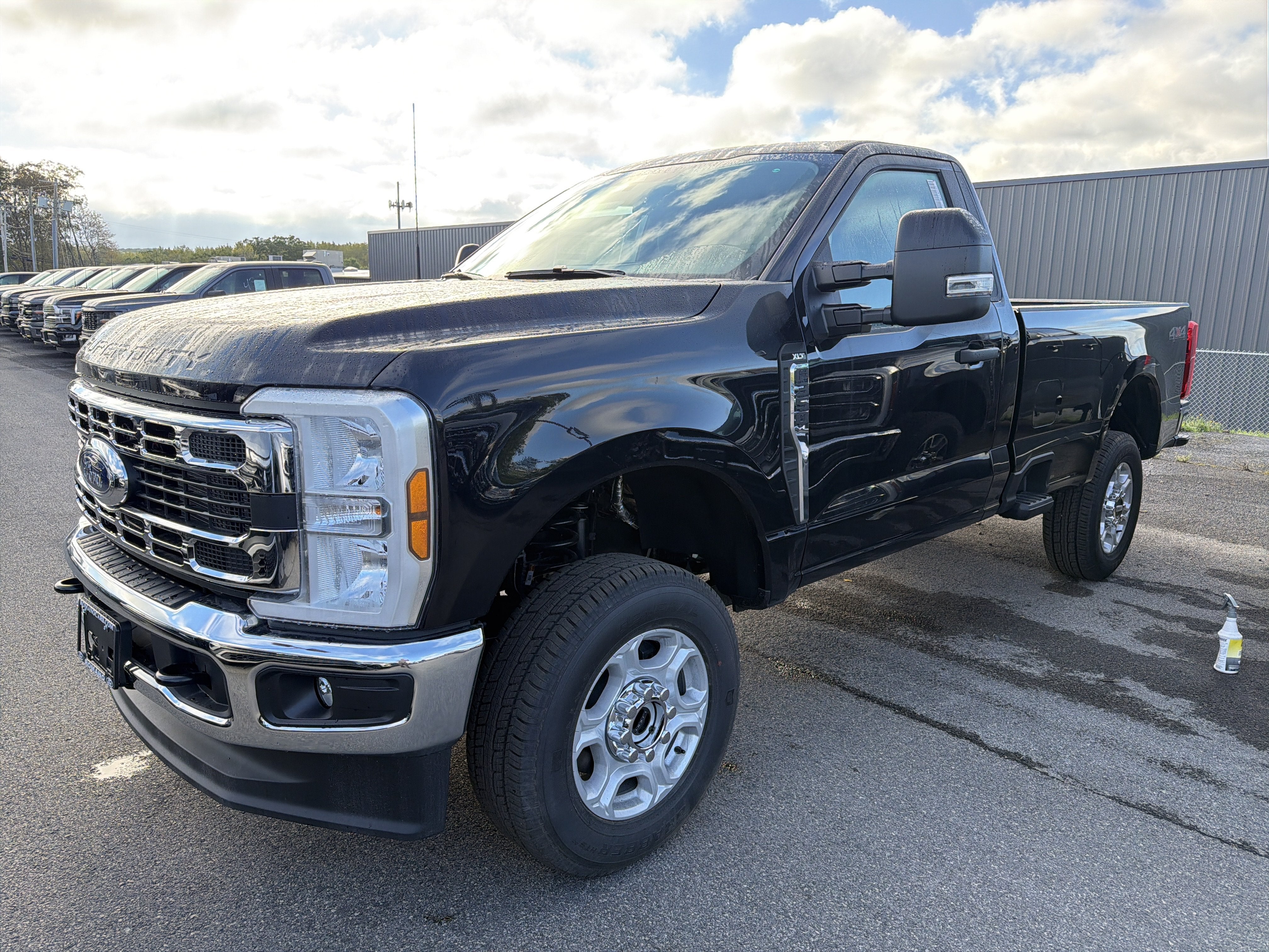2026 Ford Super Duty F-350® XLT